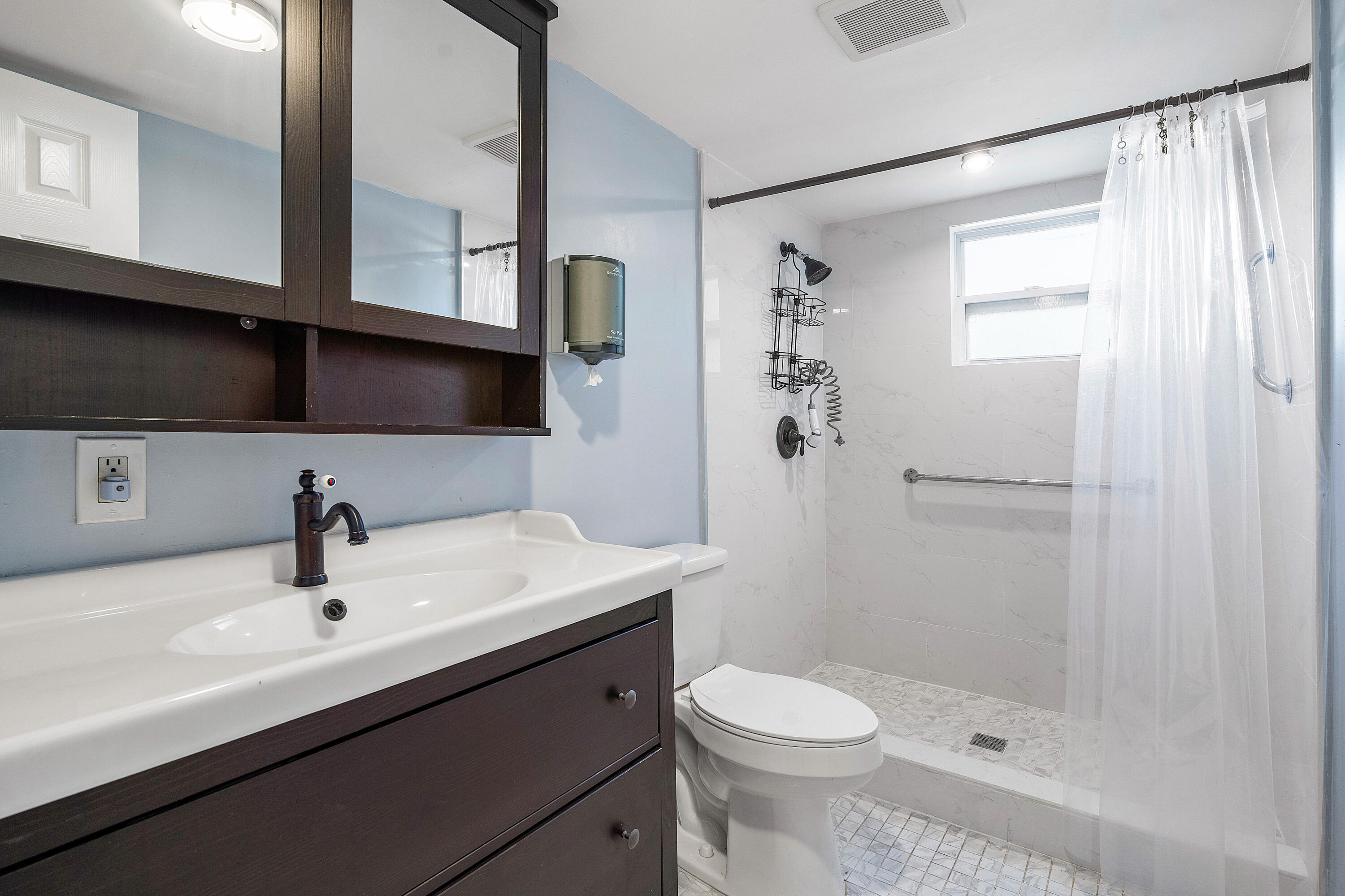 6130 Edwards, Margate FL 33063