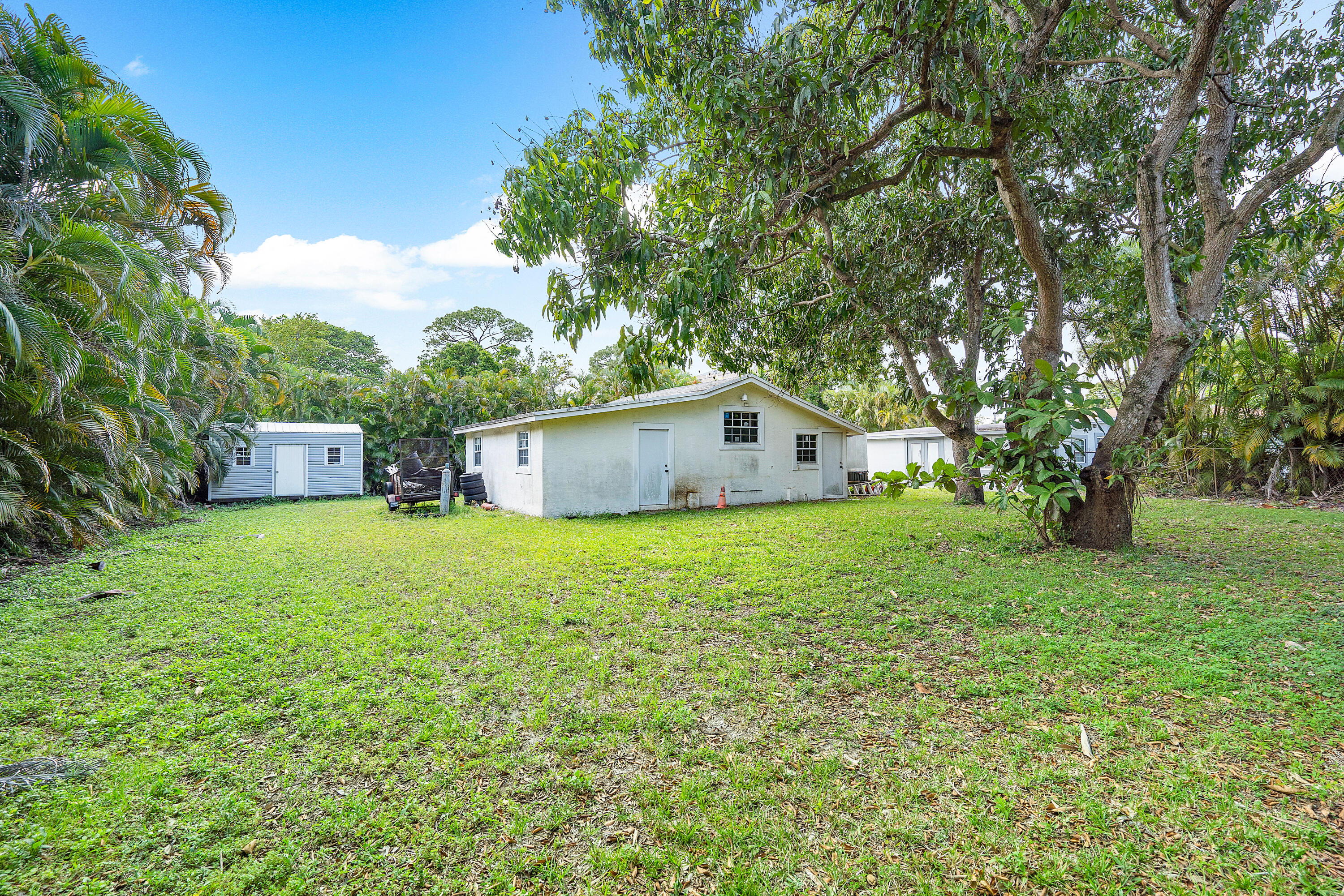 6130 Edwards, Margate FL 33063