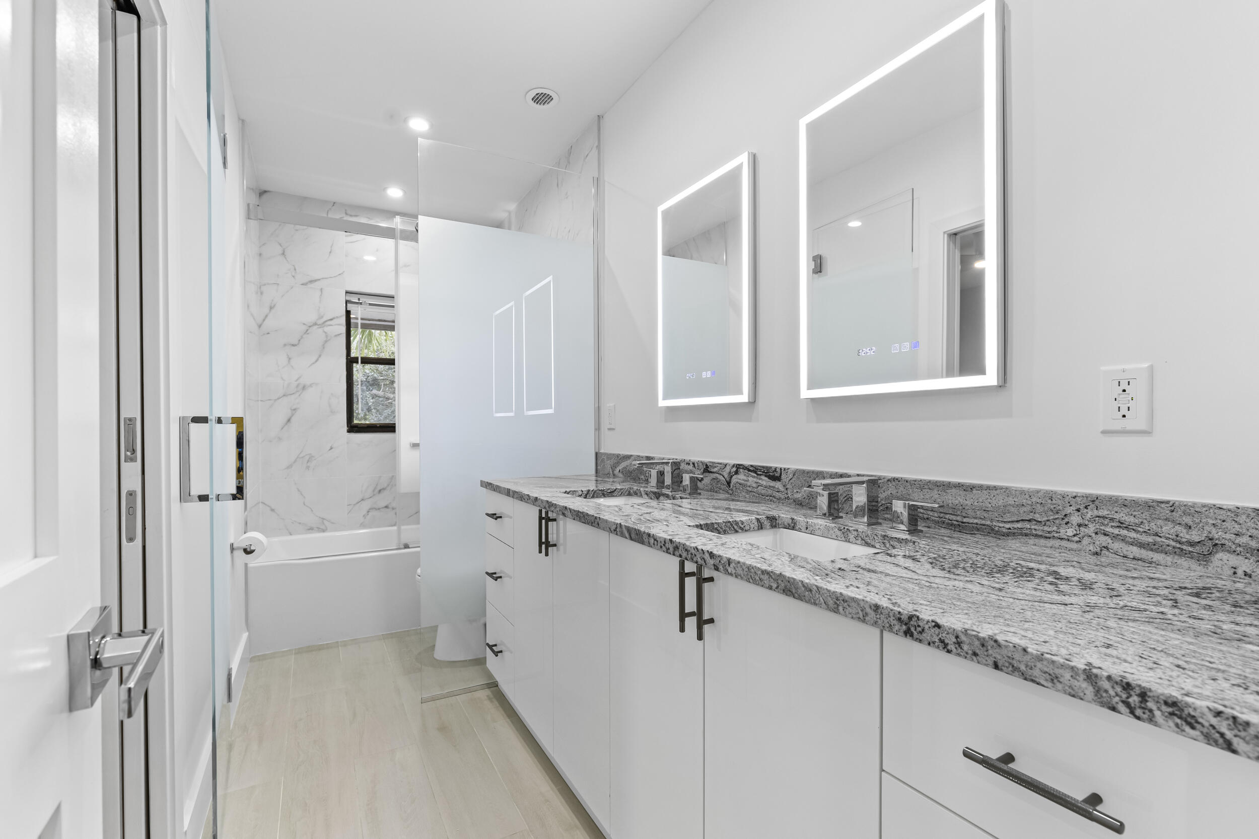 11311 Pond View C203 #C203, Wellington FL 33414