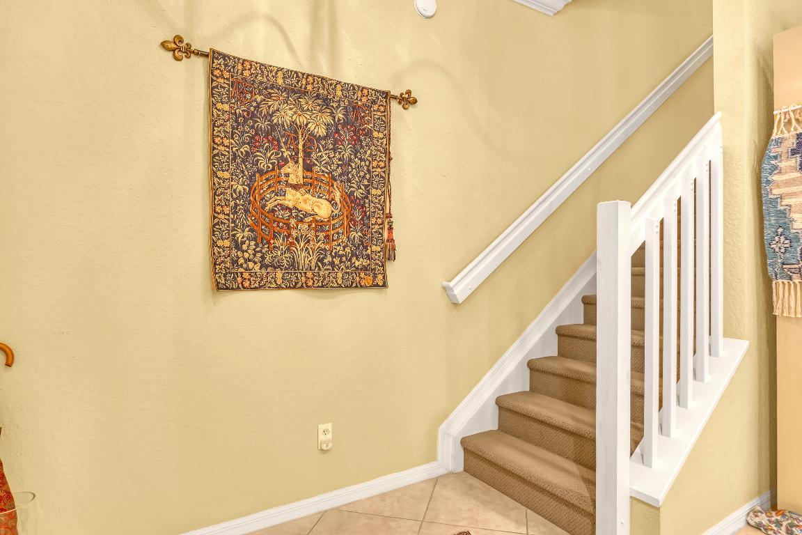 187 E Bay Cedar, Jupiter FL 33458