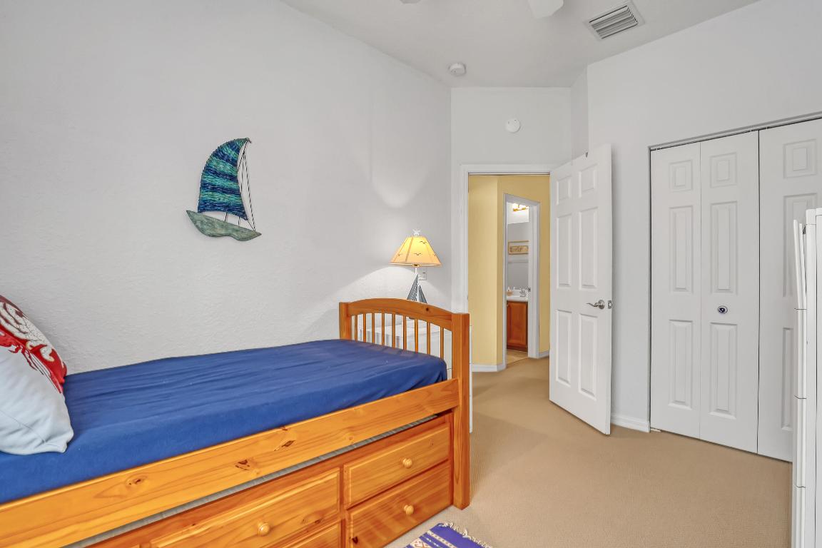 187 E Bay Cedar, Jupiter FL 33458
