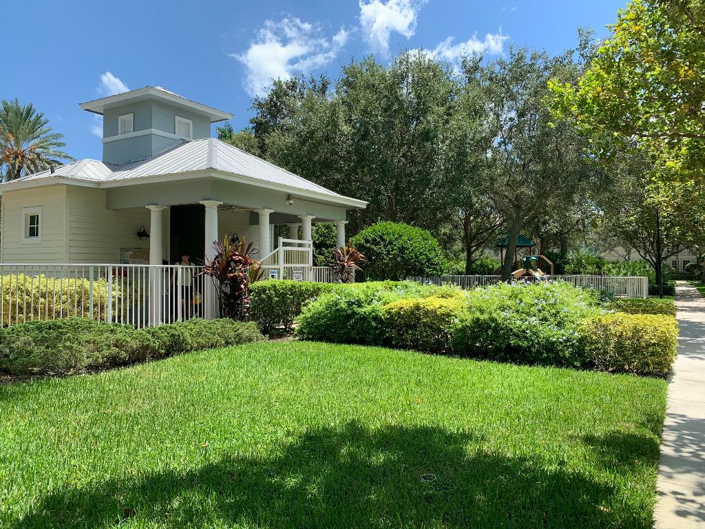 187 E Bay Cedar, Jupiter FL 33458