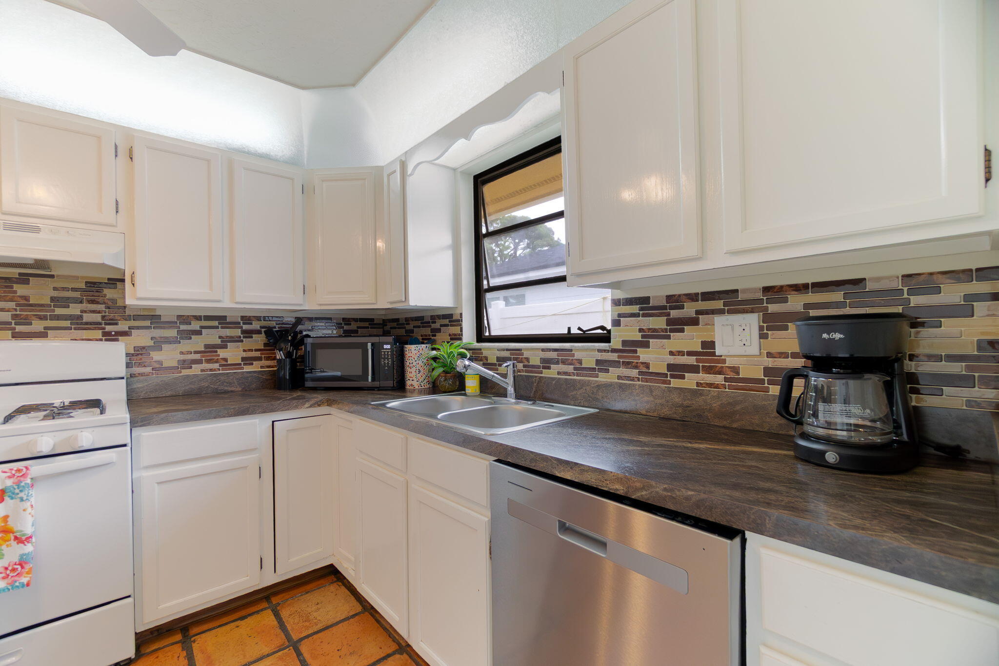 6130 Francis, Jupiter FL 33458