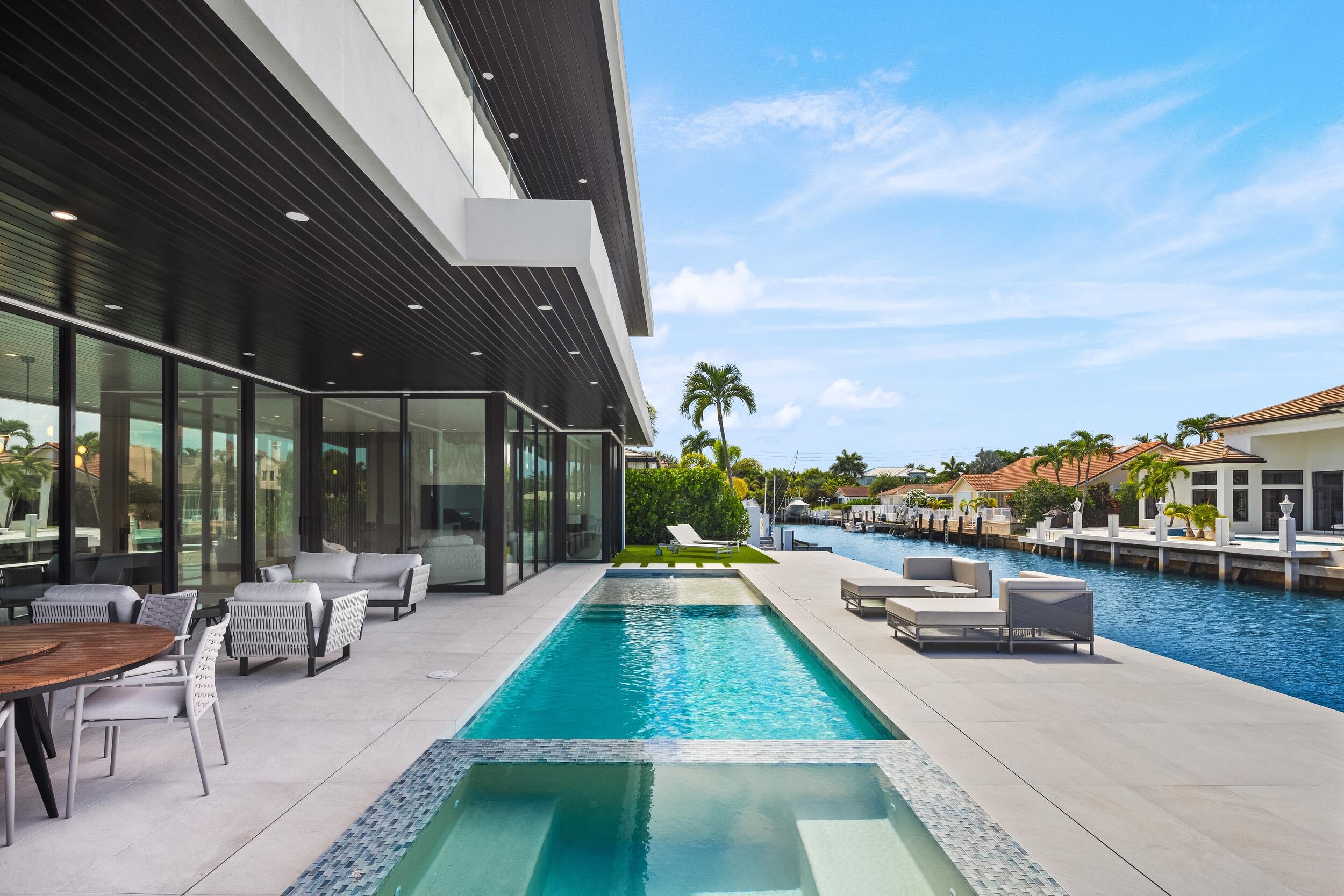 541 Golden Harbour, Boca Raton FL 33432