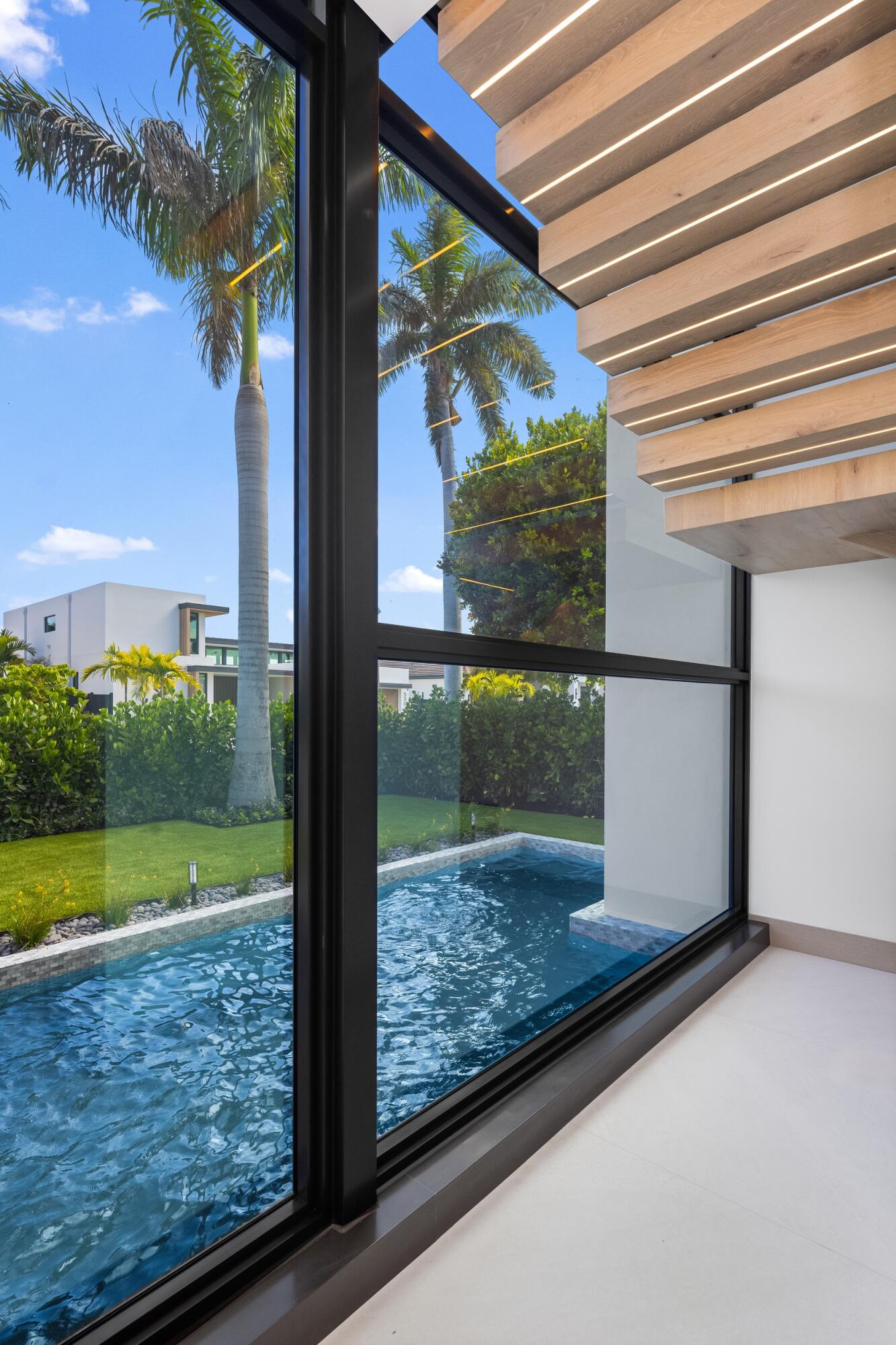541 Golden Harbour, Boca Raton FL 33432