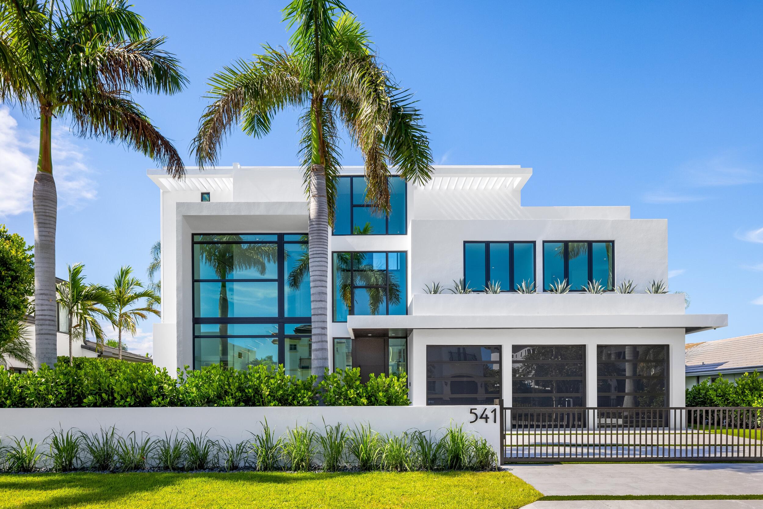 541 Golden Harbour, Boca Raton FL 33432