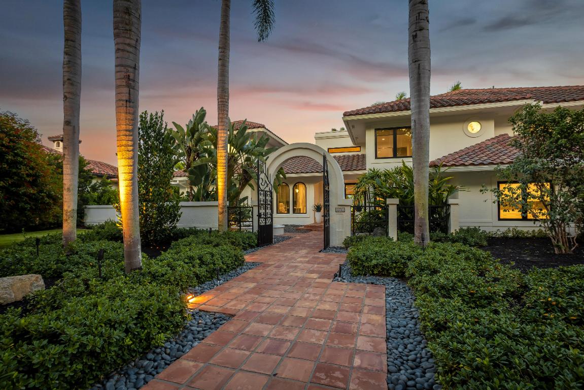 18743 Long Lake, Boca Raton FL 33496