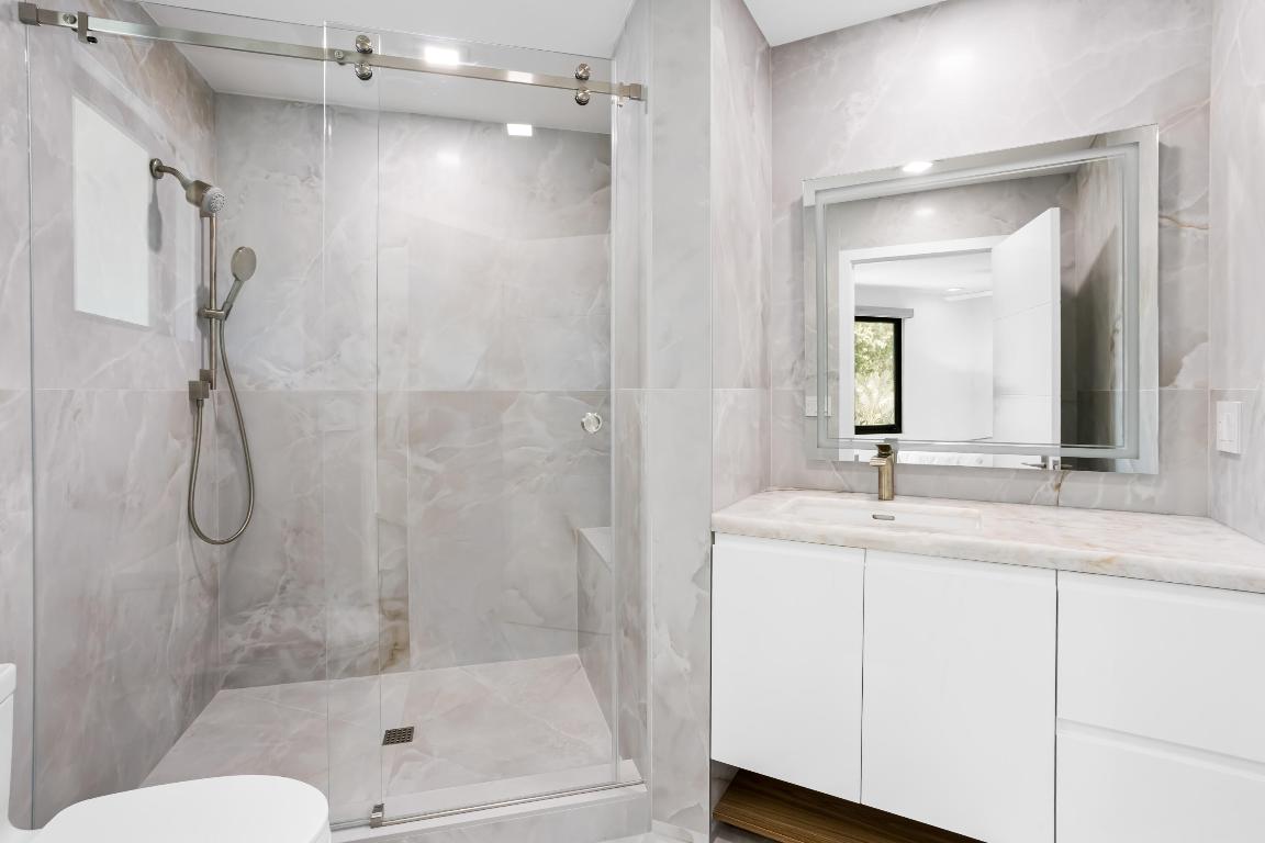 18743 Long Lake, Boca Raton FL 33496