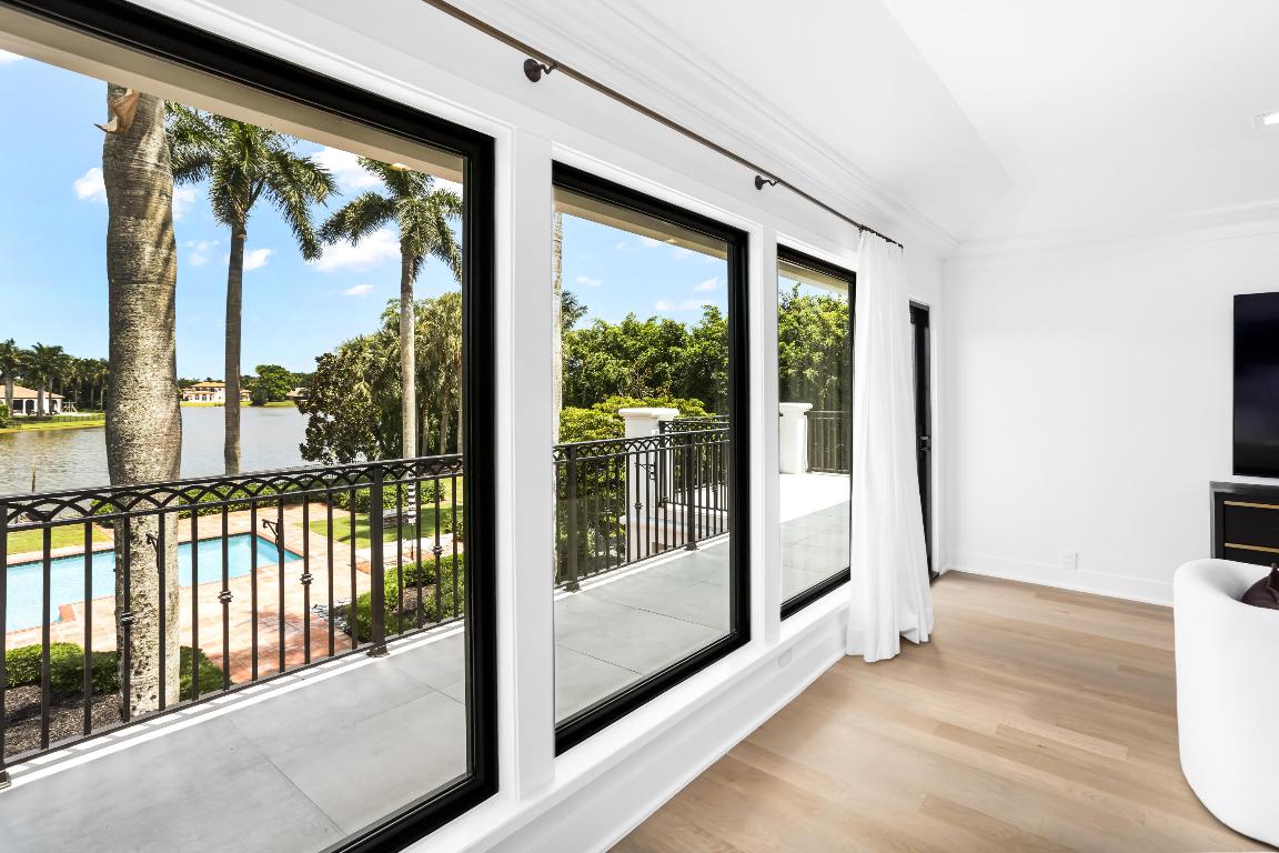 18743 Long Lake, Boca Raton FL 33496