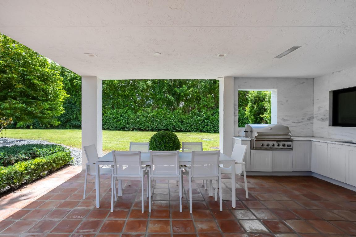 18743 Long Lake, Boca Raton FL 33496