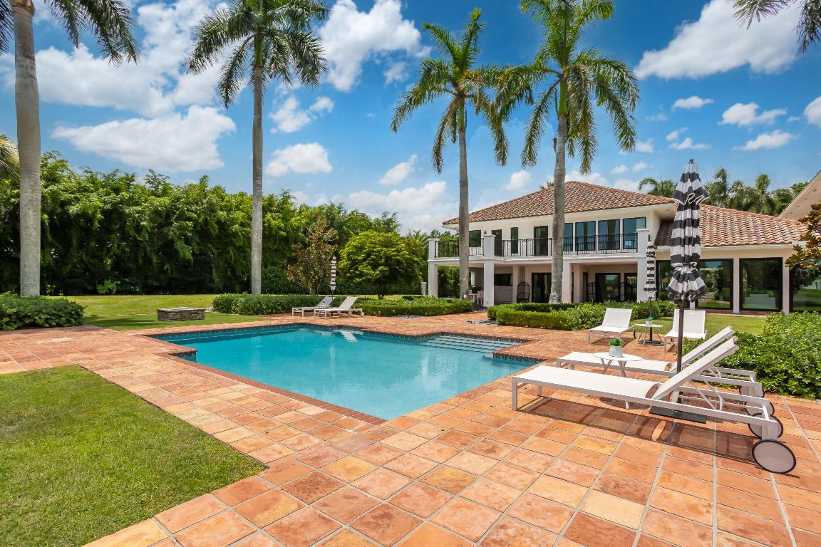 18743 Long Lake, Boca Raton FL 33496