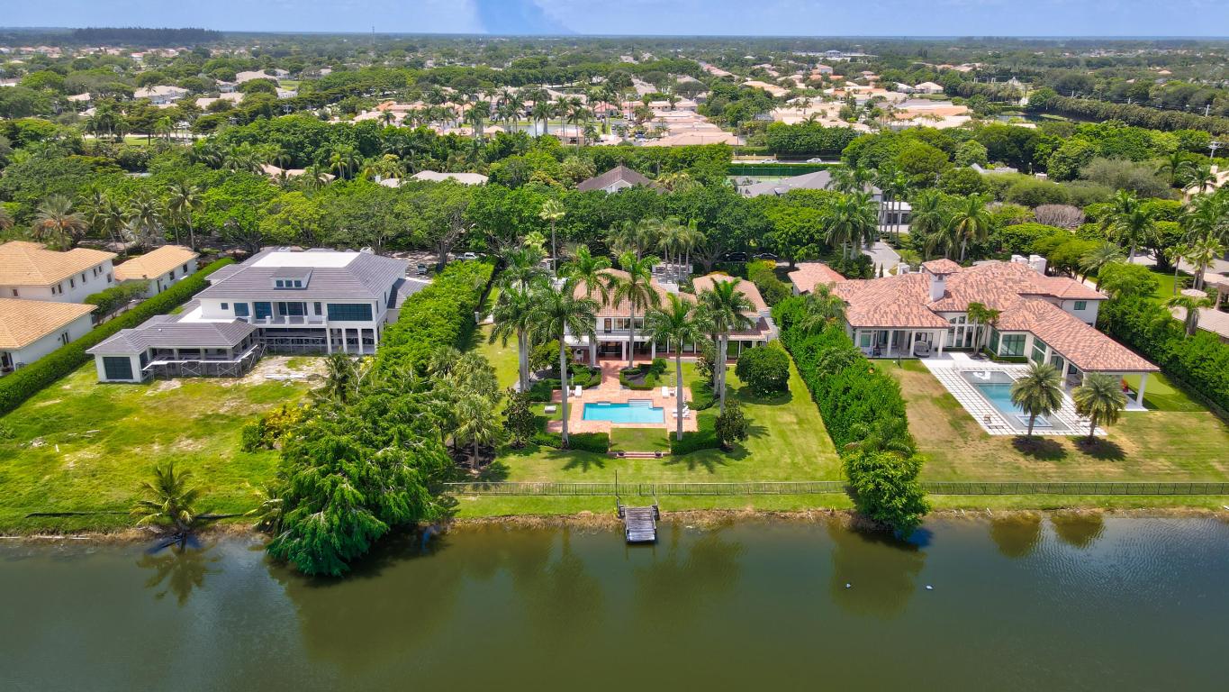 18743 Long Lake, Boca Raton FL 33496