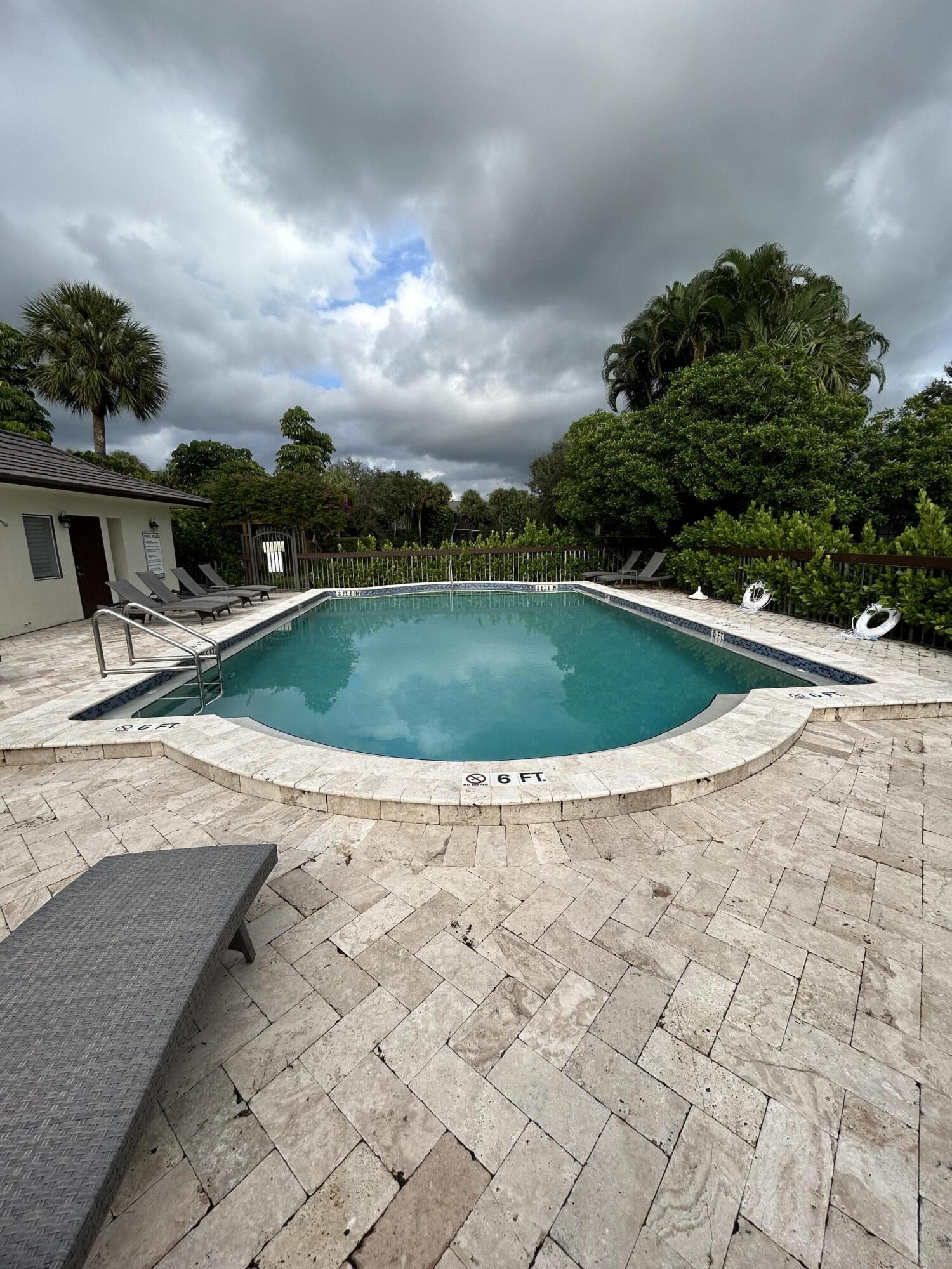 13334 Polo Club #203, Wellington FL 33414