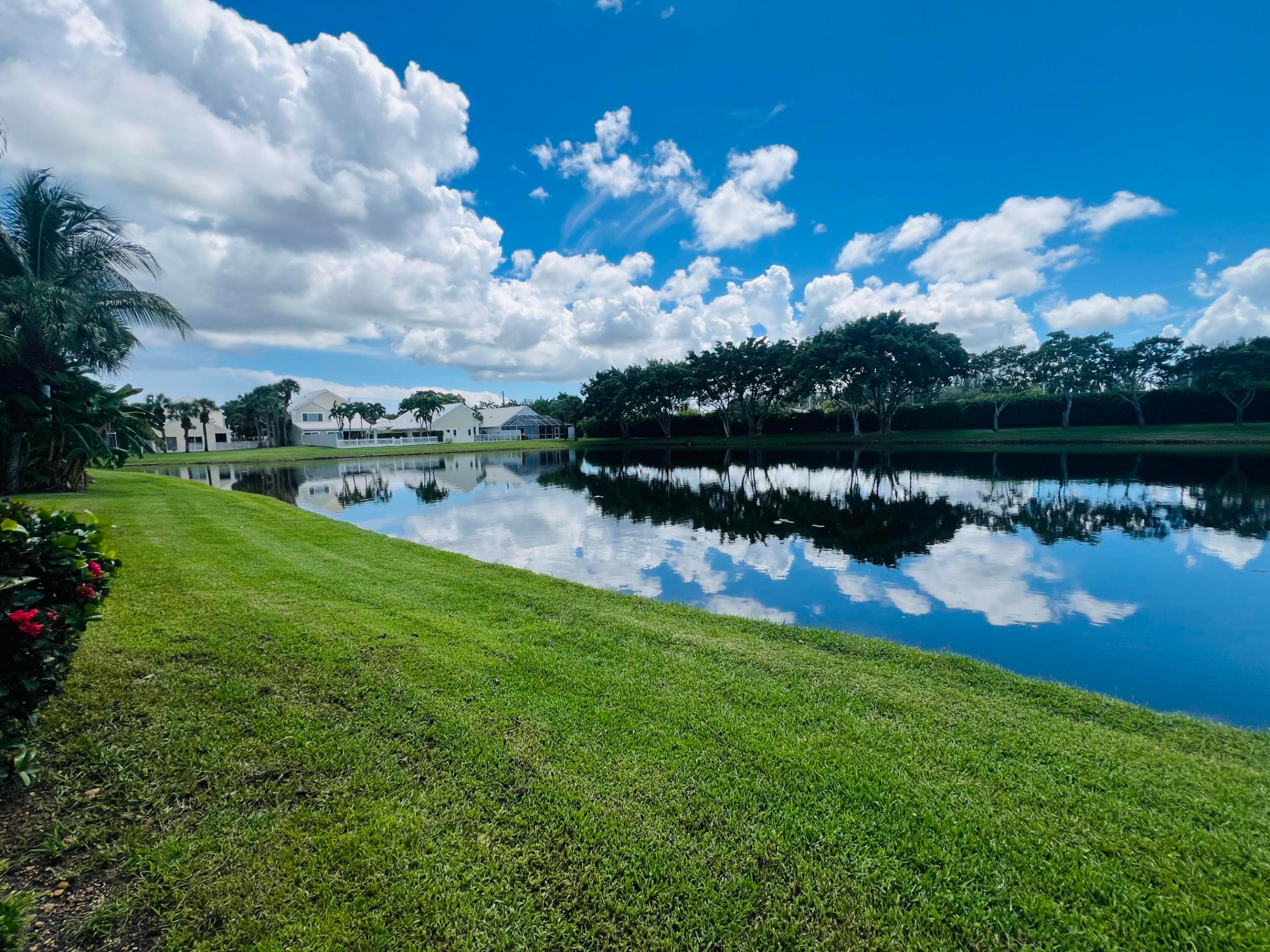 9190 Heathridge, West Palm Beach FL 33411