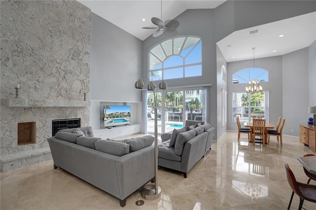 1033 Brooks, Delray Beach FL 33483