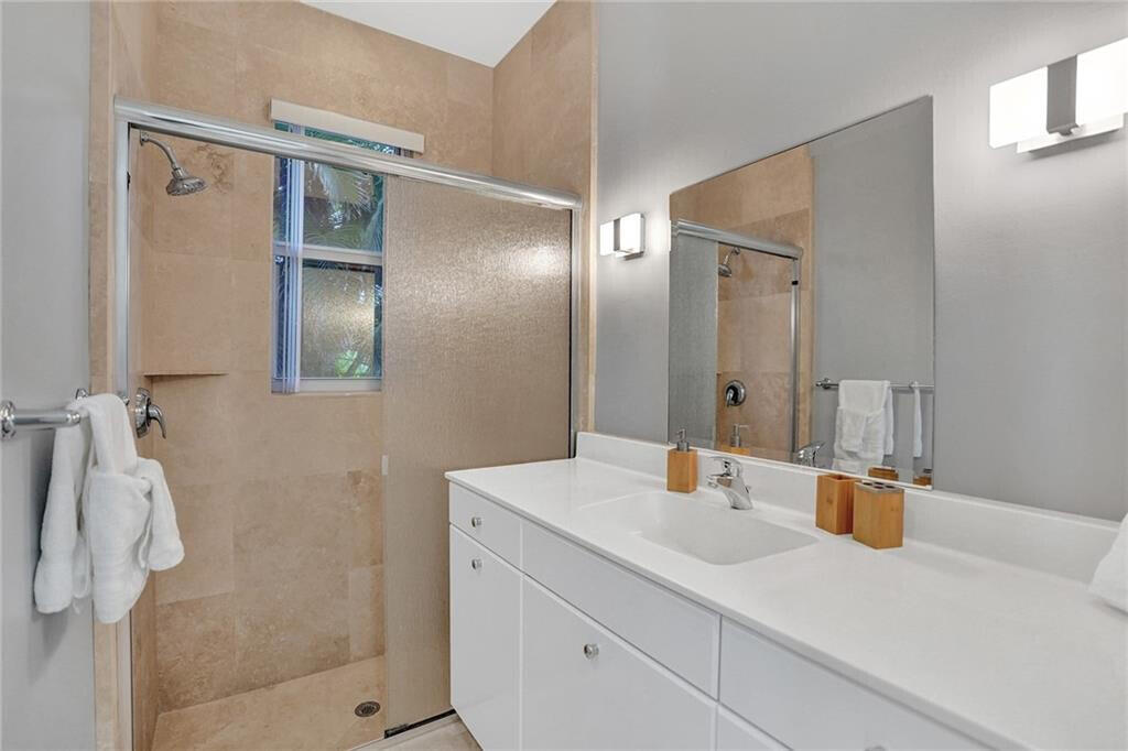 1033 Brooks, Delray Beach FL 33483