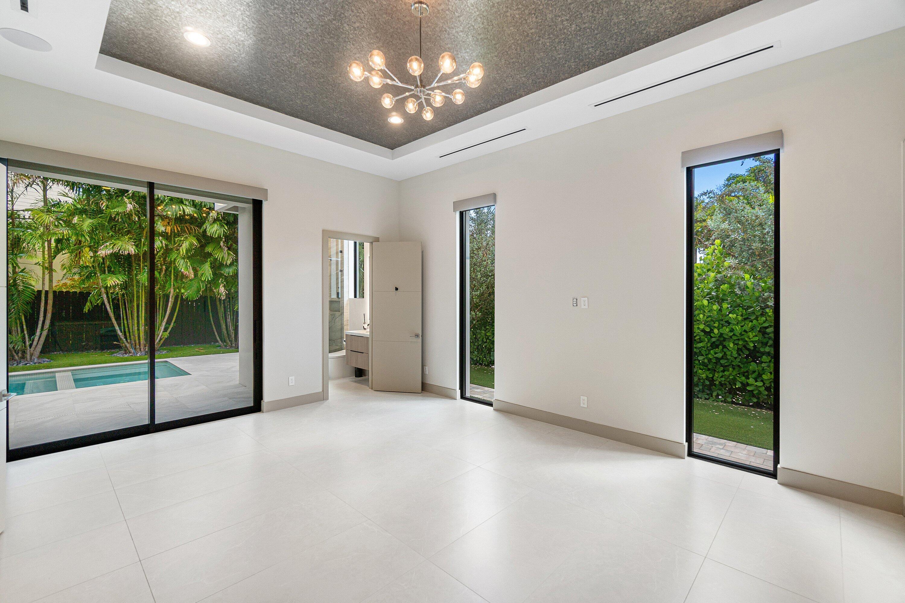 499 NE 4th, Boca Raton FL 33432