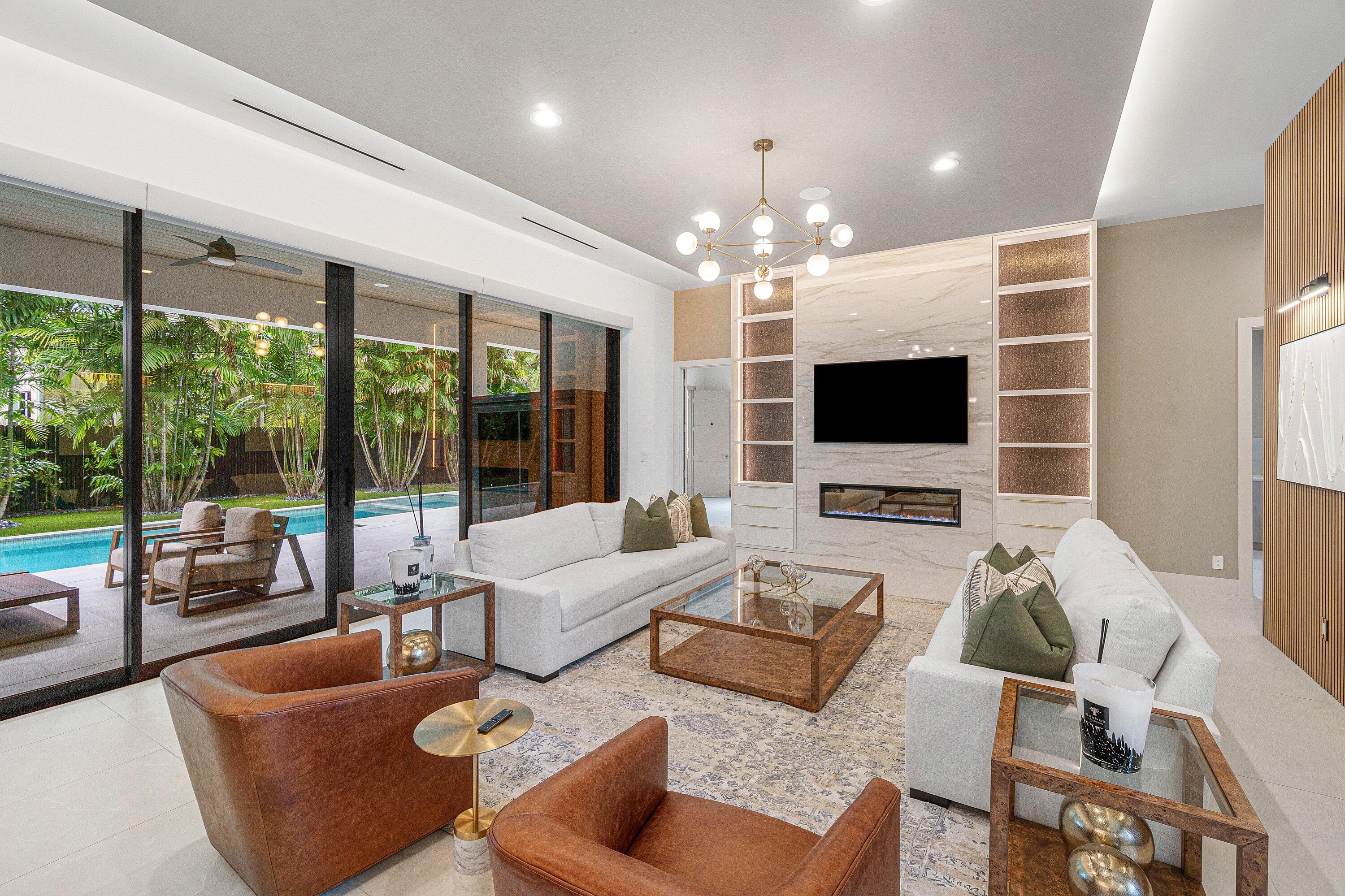 499 NE 4th, Boca Raton FL 33432