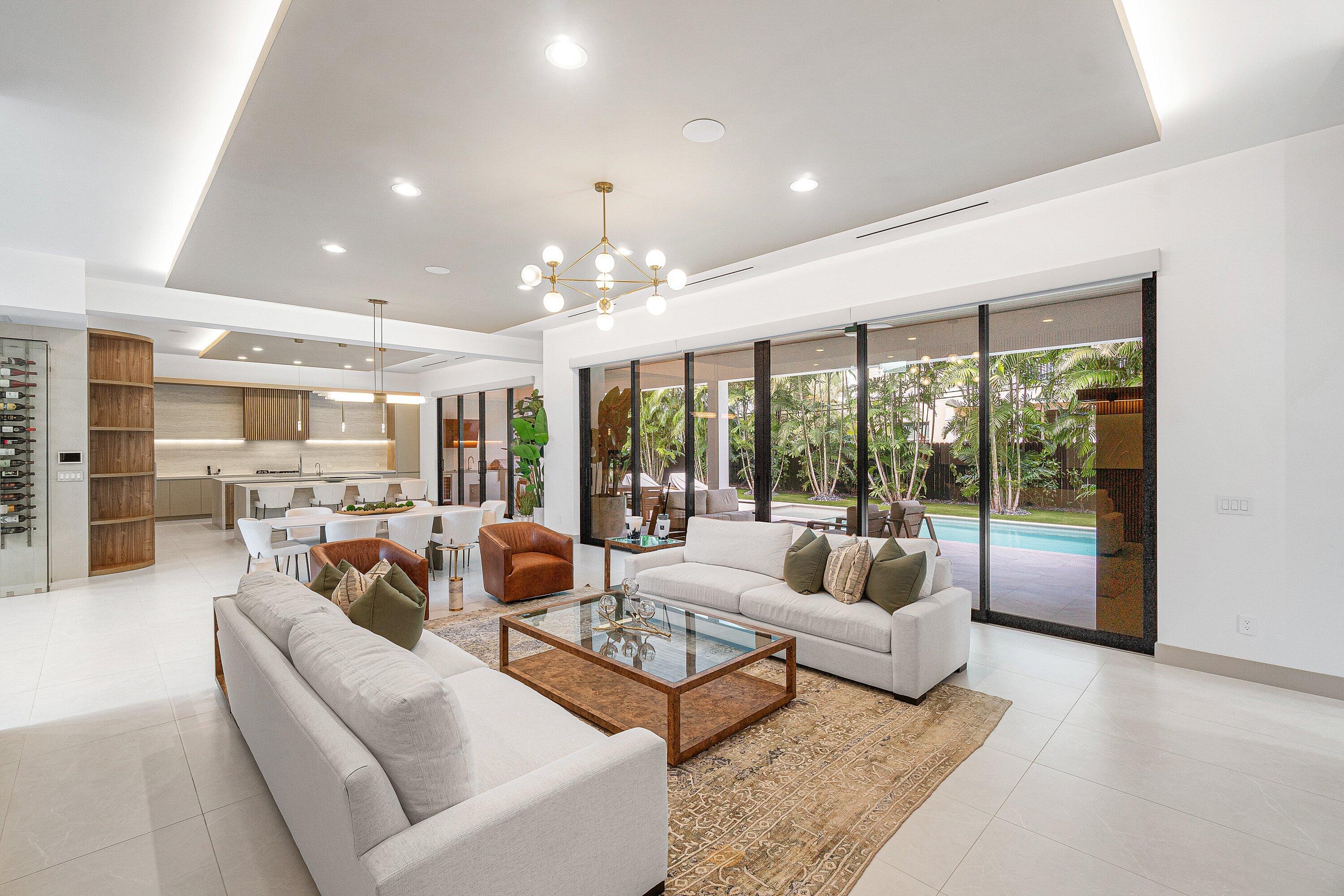 499 NE 4th, Boca Raton FL 33432