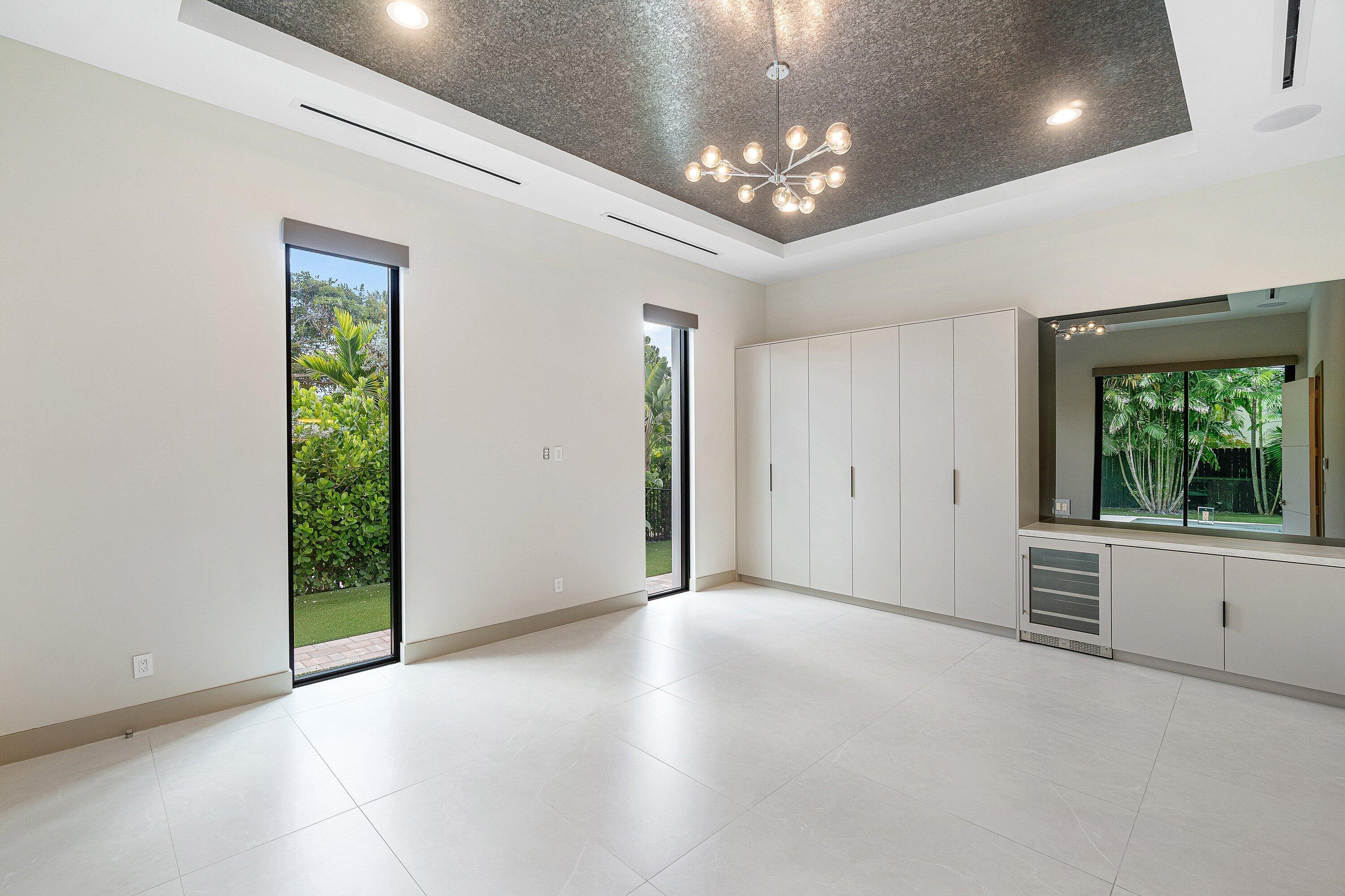 499 NE 4th, Boca Raton FL 33432