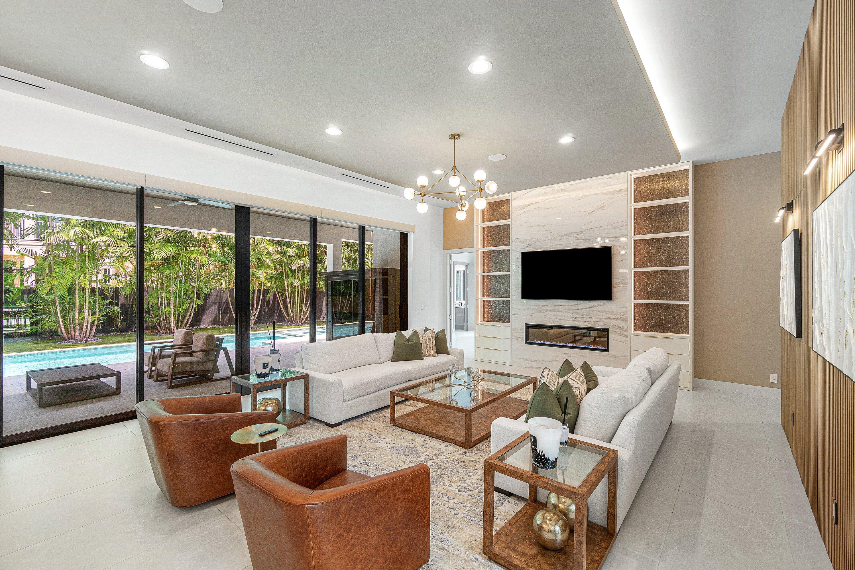 499 NE 4th, Boca Raton FL 33432