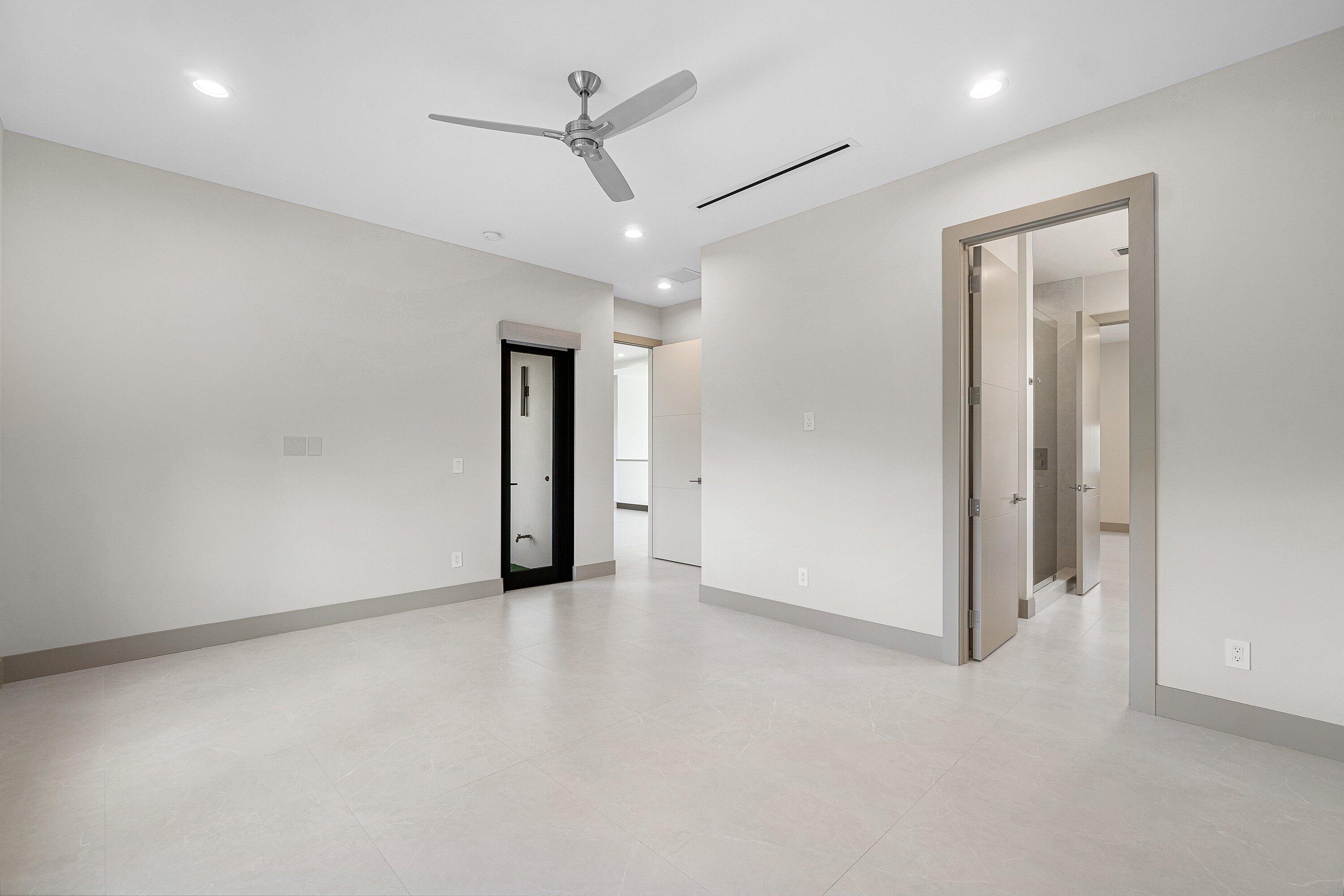 499 NE 4th, Boca Raton FL 33432