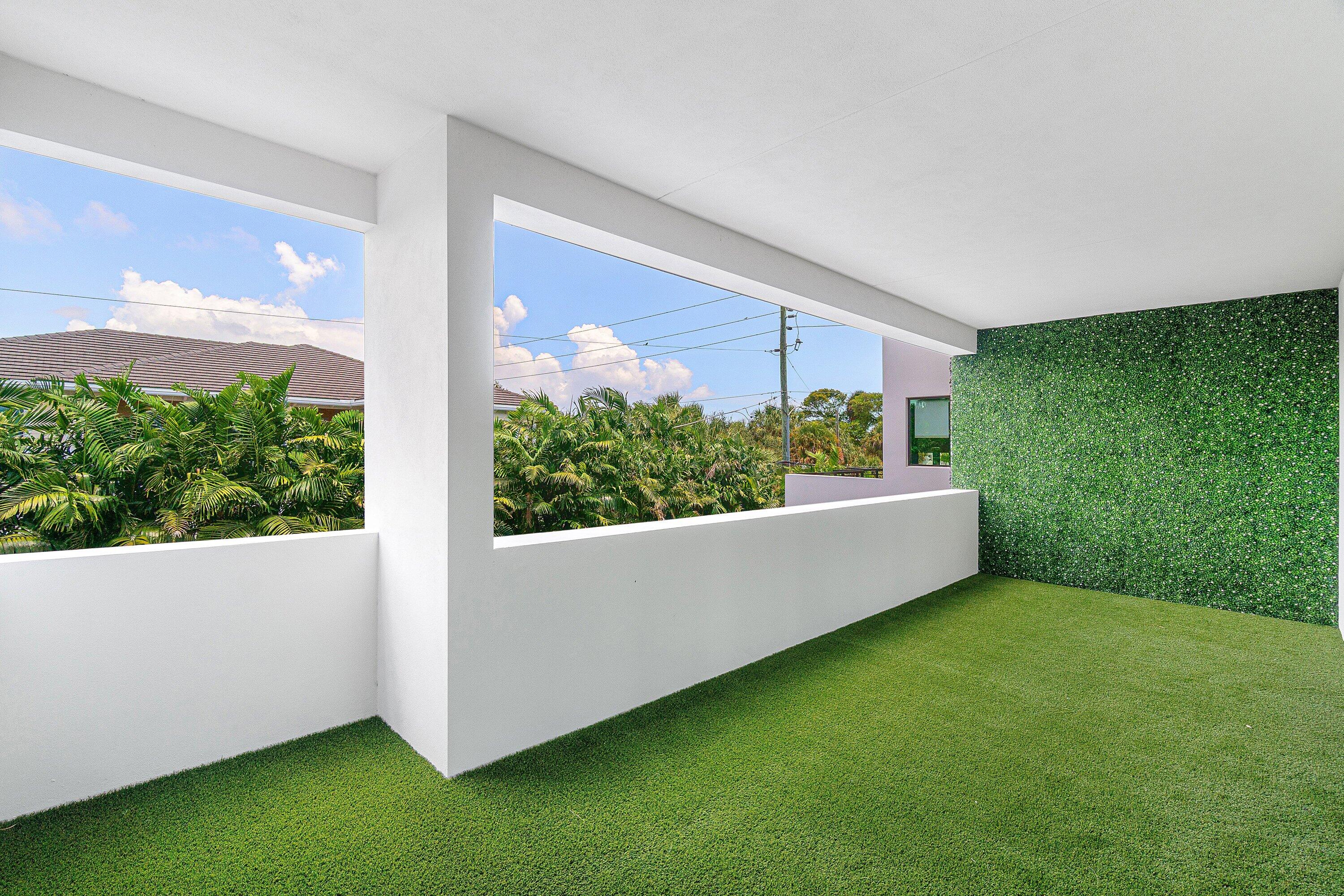 499 NE 4th, Boca Raton FL 33432
