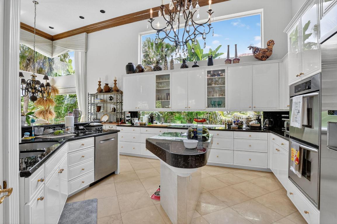6981 Lions Head, Boca Raton FL 33496