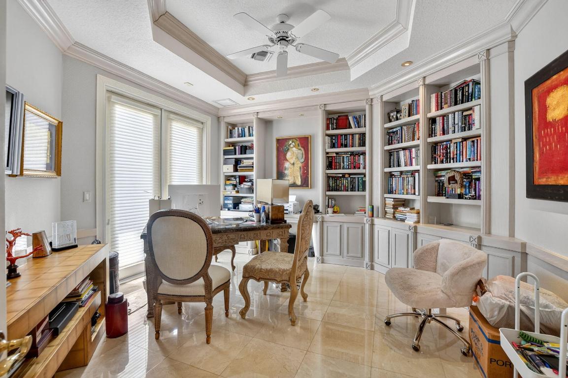 6981 Lions Head, Boca Raton FL 33496