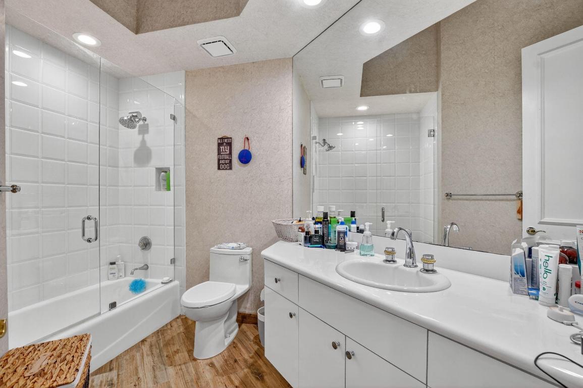 6981 Lions Head, Boca Raton FL 33496