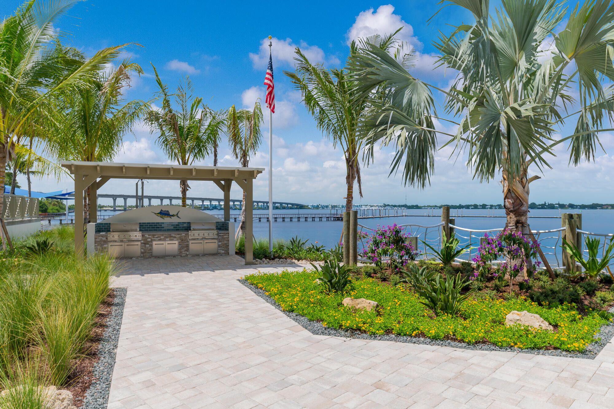 41 SW Seminole #305, Stuart FL 34994