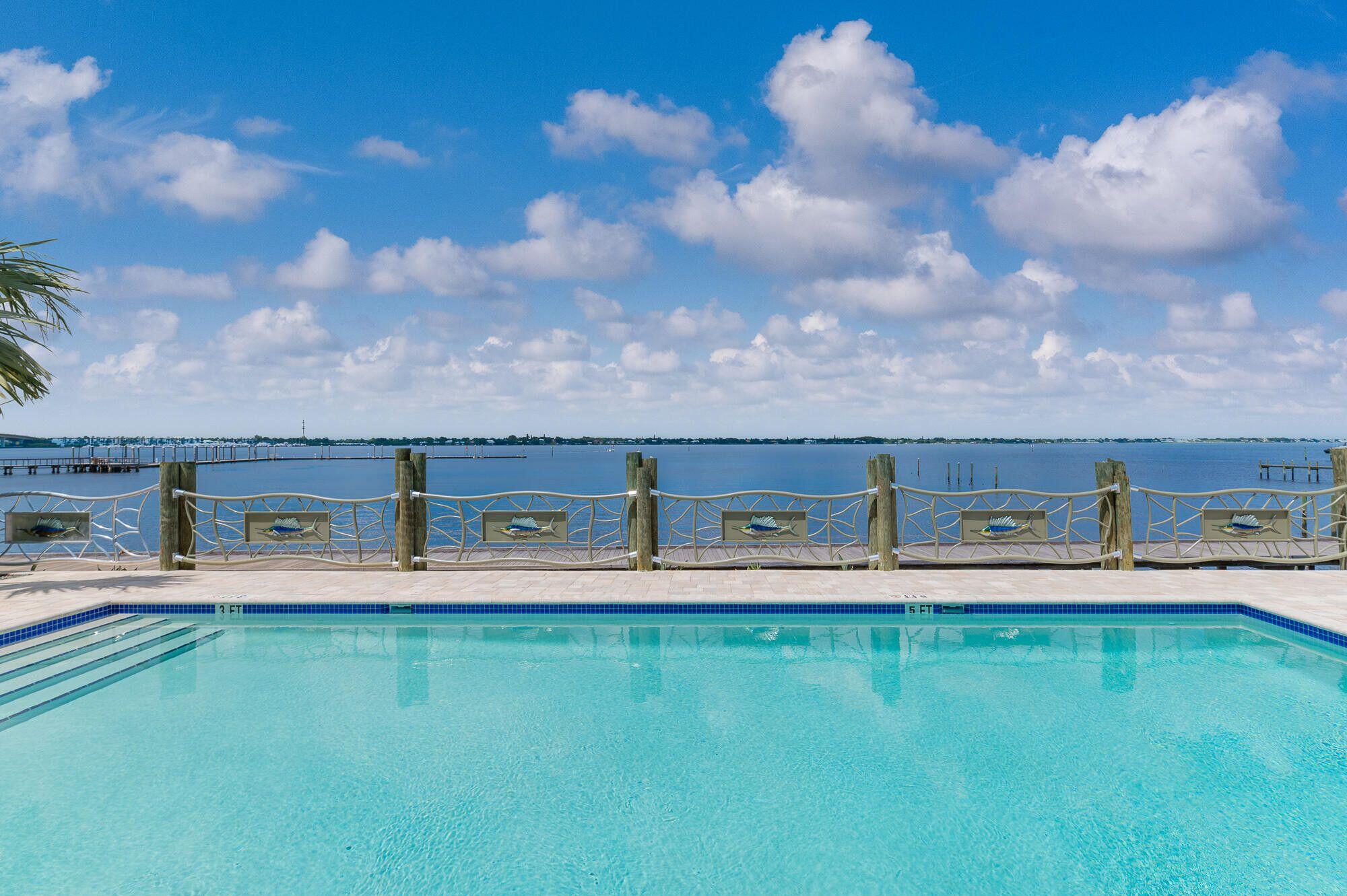 41 SW Seminole #305, Stuart FL 34994