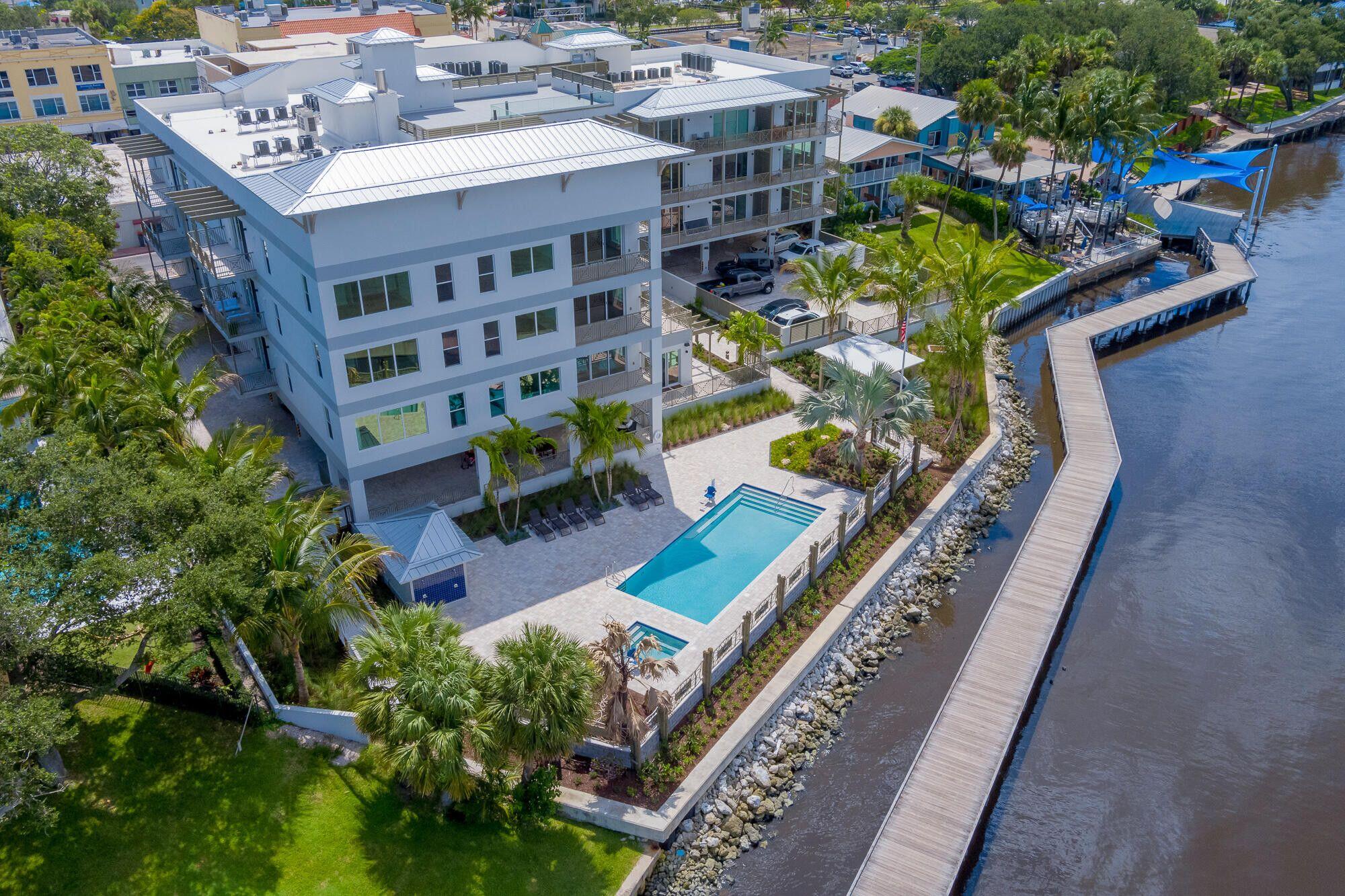 41 SW Seminole #305, Stuart FL 34994