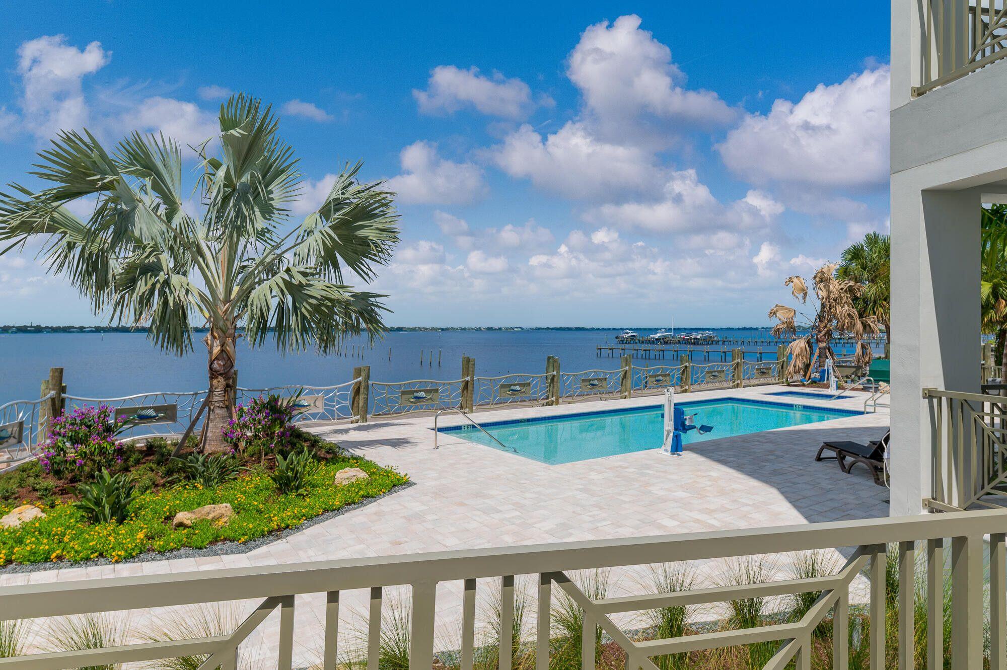 41 SW Seminole #305, Stuart FL 34994