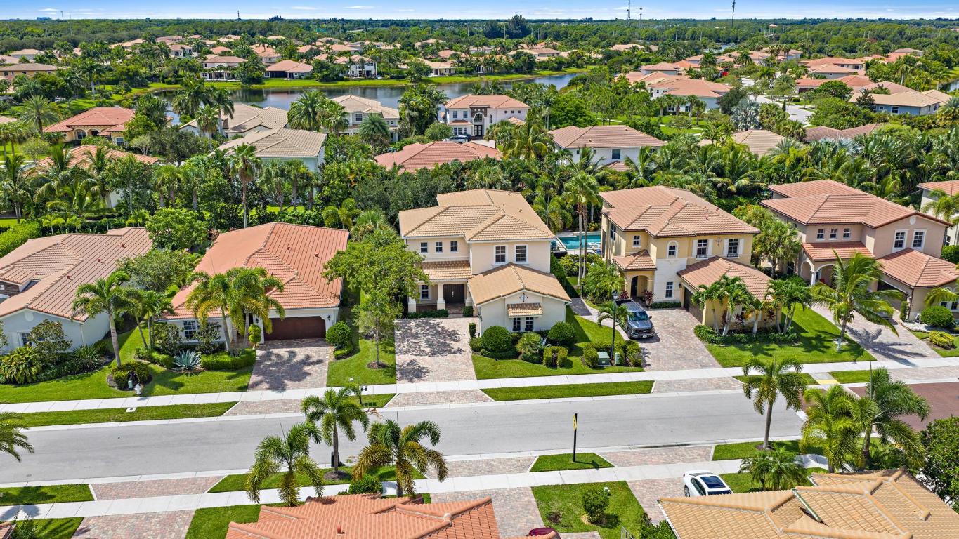 136 Behring, Jupiter FL 33458