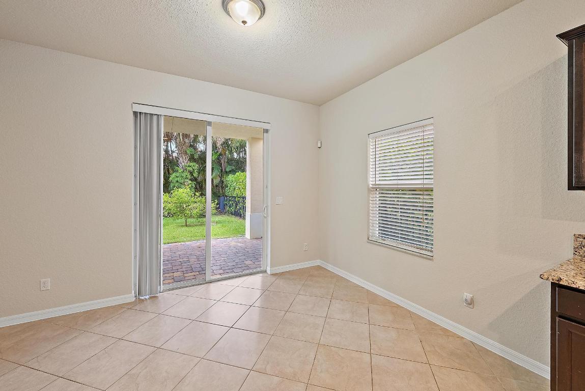 136 Behring, Jupiter FL 33458