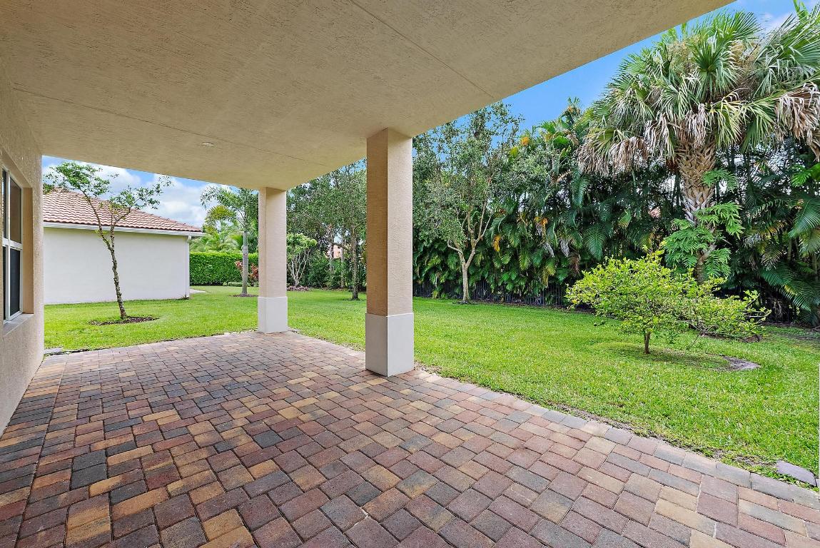 136 Behring, Jupiter FL 33458