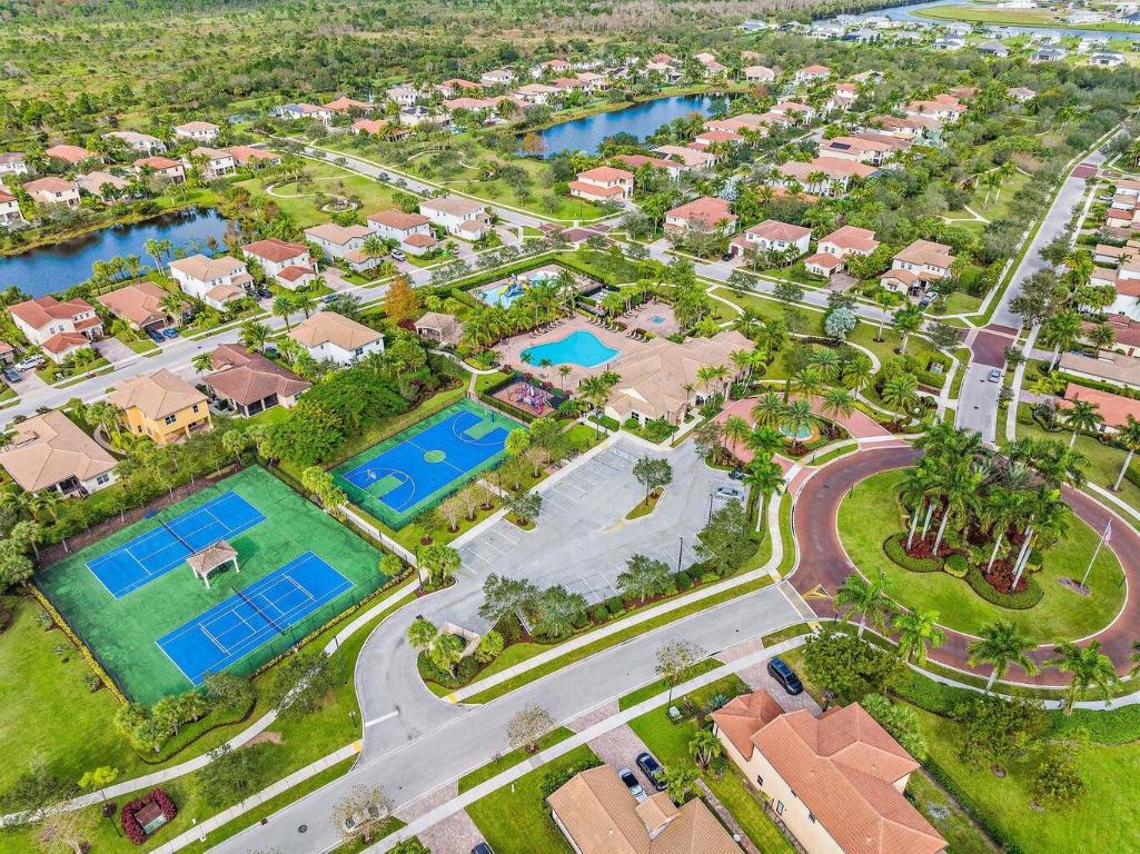 136 Behring, Jupiter FL 33458