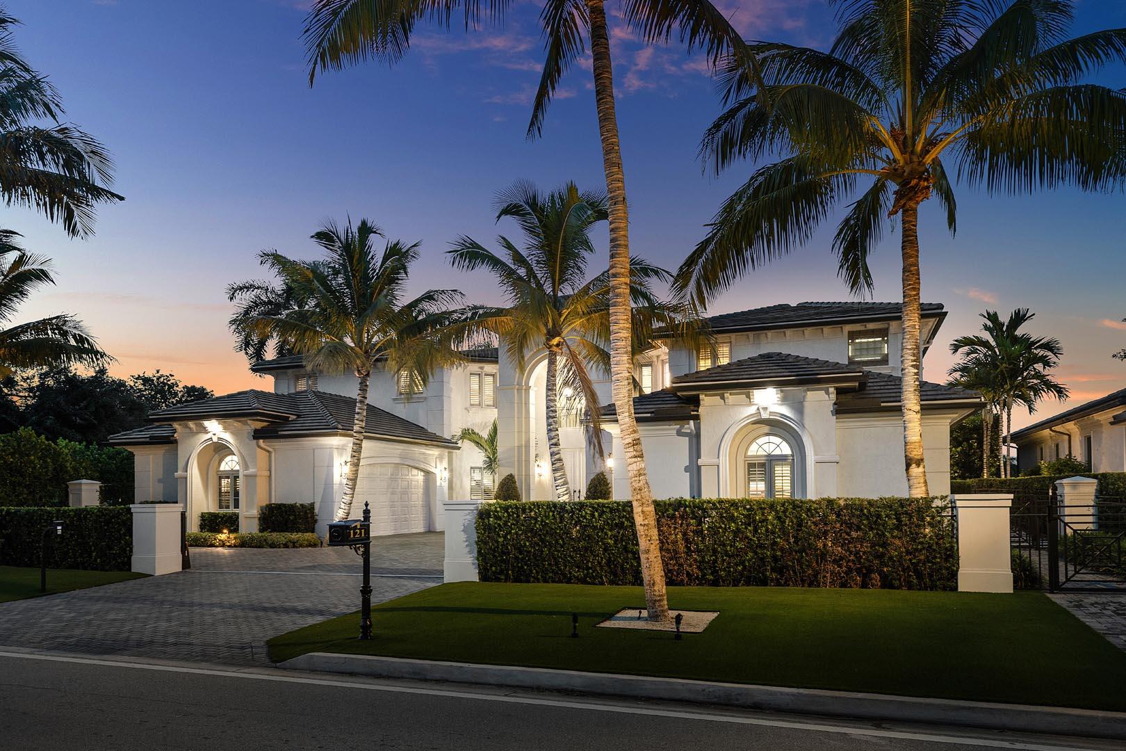 121 Royal Palm, Boca Raton FL 33432