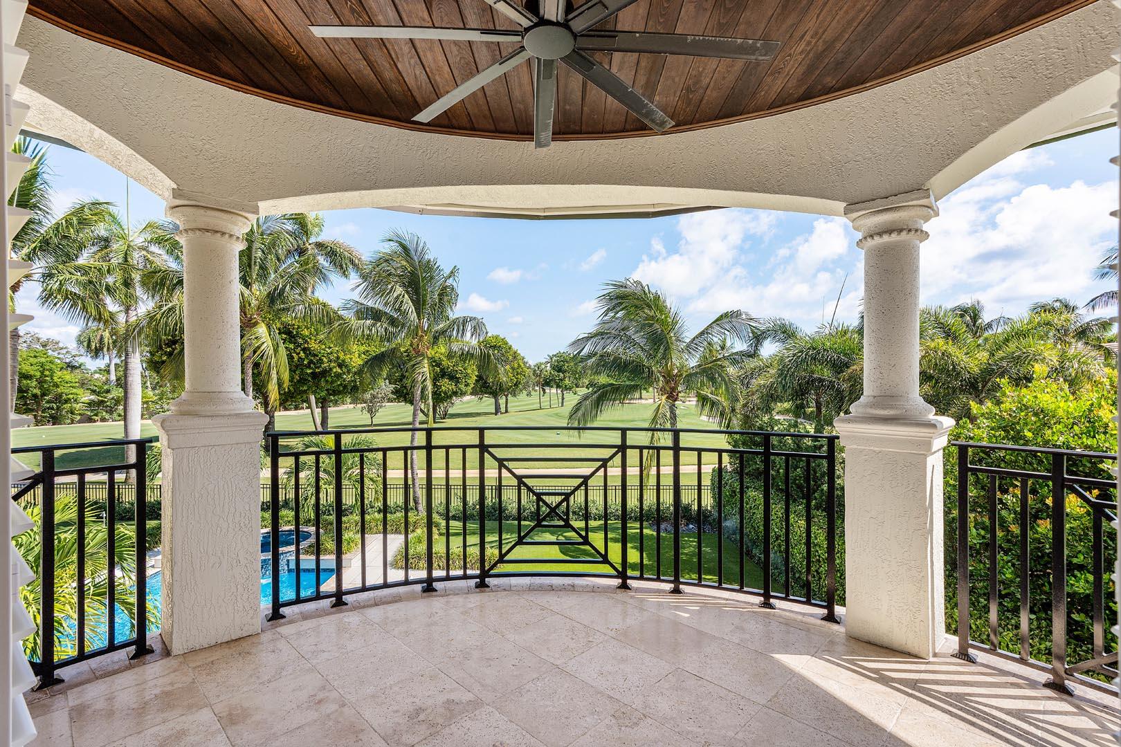 121 Royal Palm, Boca Raton FL 33432