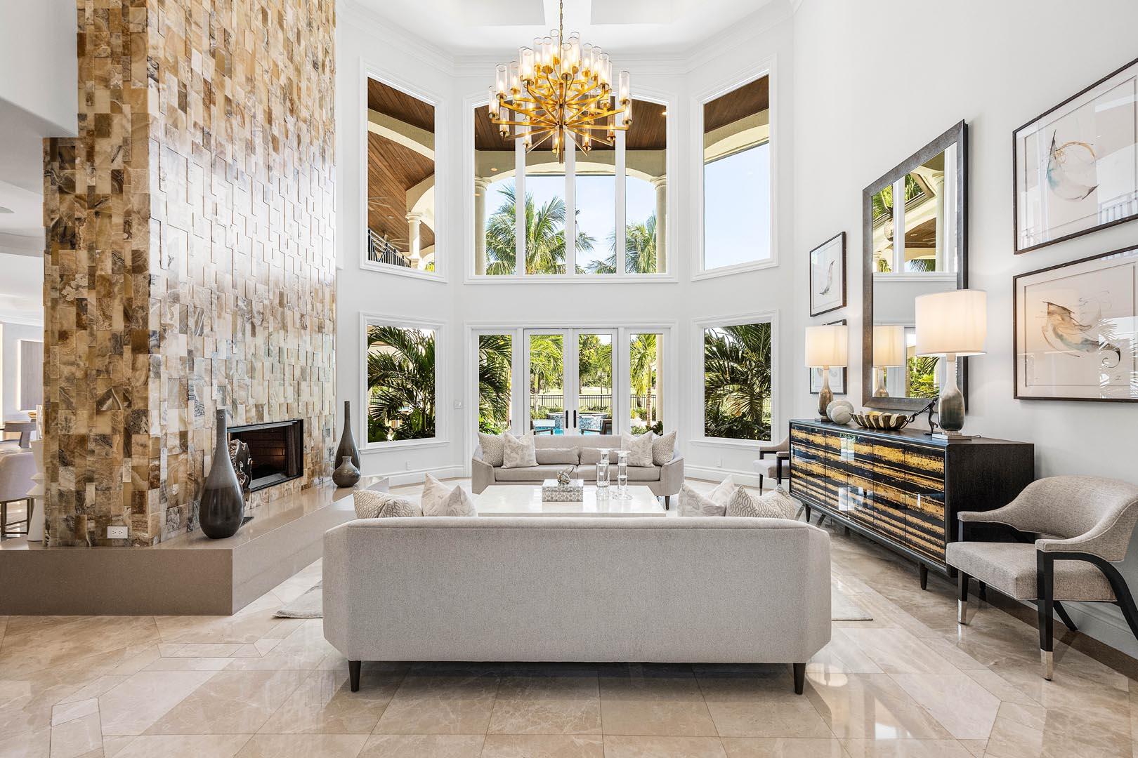 121 Royal Palm, Boca Raton FL 33432