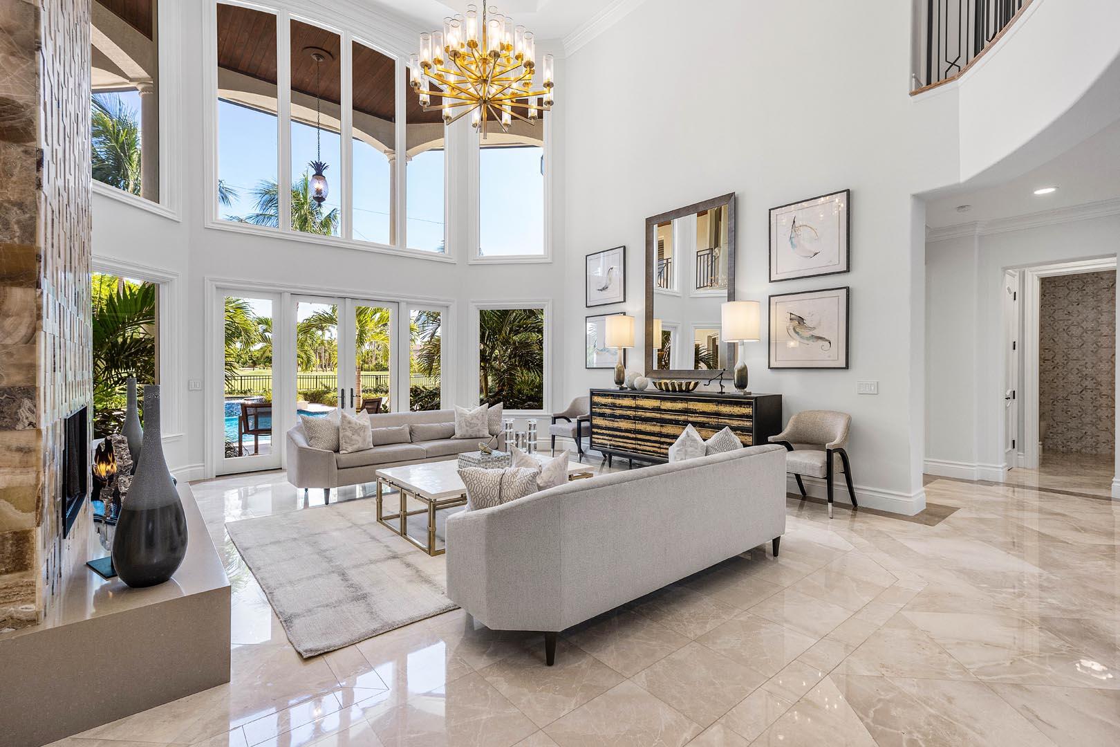 121 Royal Palm, Boca Raton FL 33432