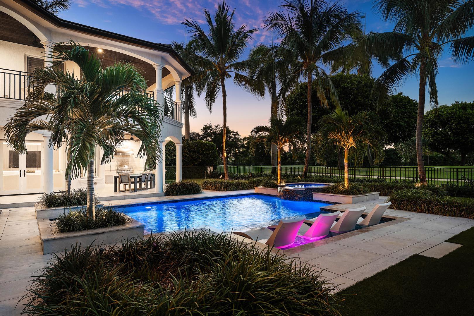 121 Royal Palm, Boca Raton FL 33432