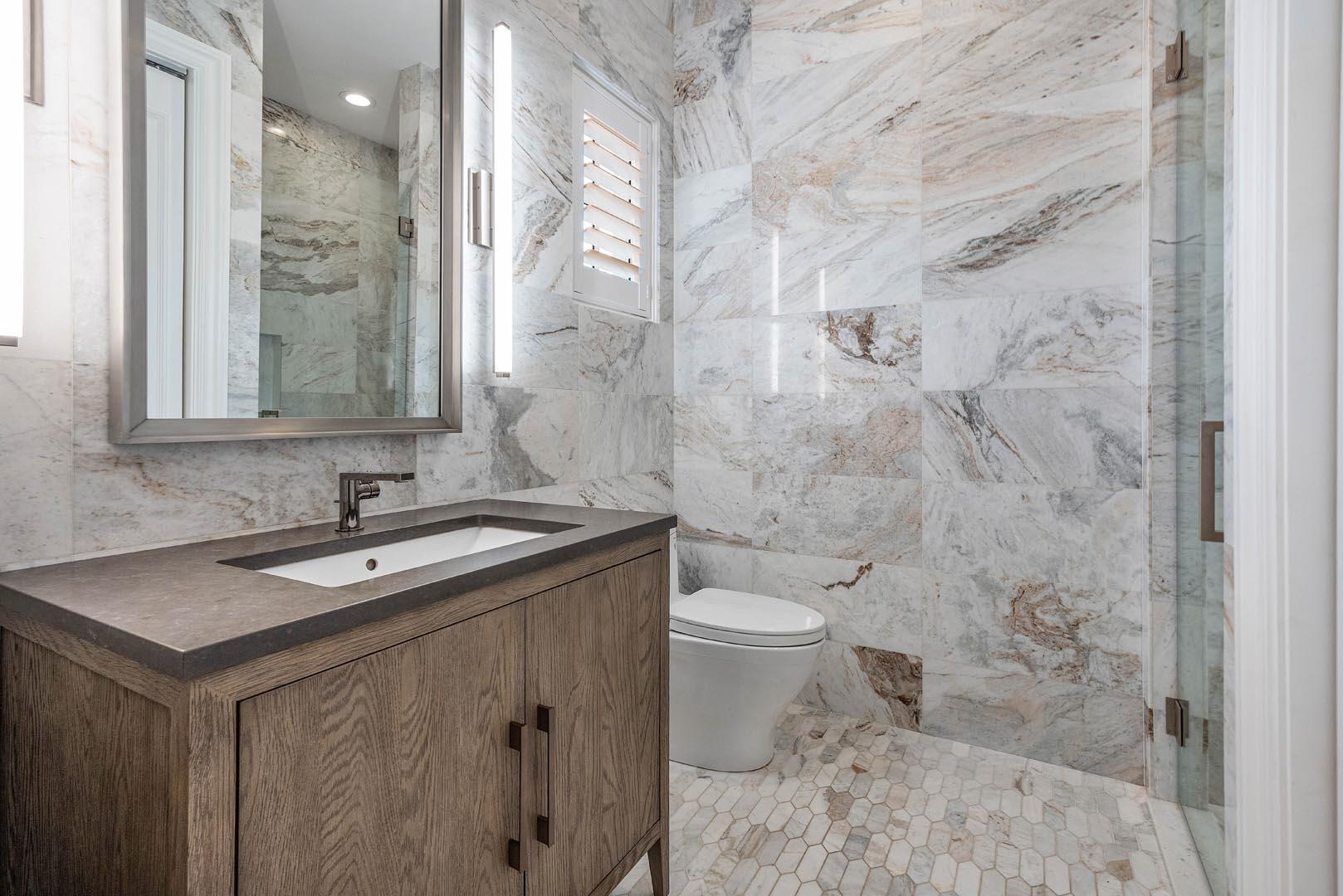 121 Royal Palm, Boca Raton FL 33432