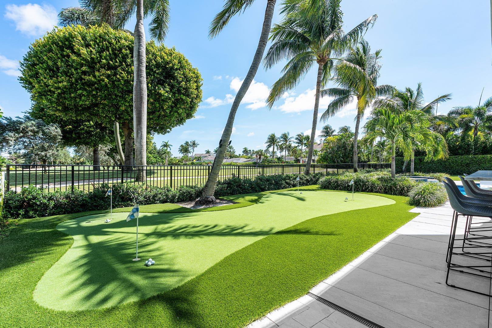 121 Royal Palm, Boca Raton FL 33432