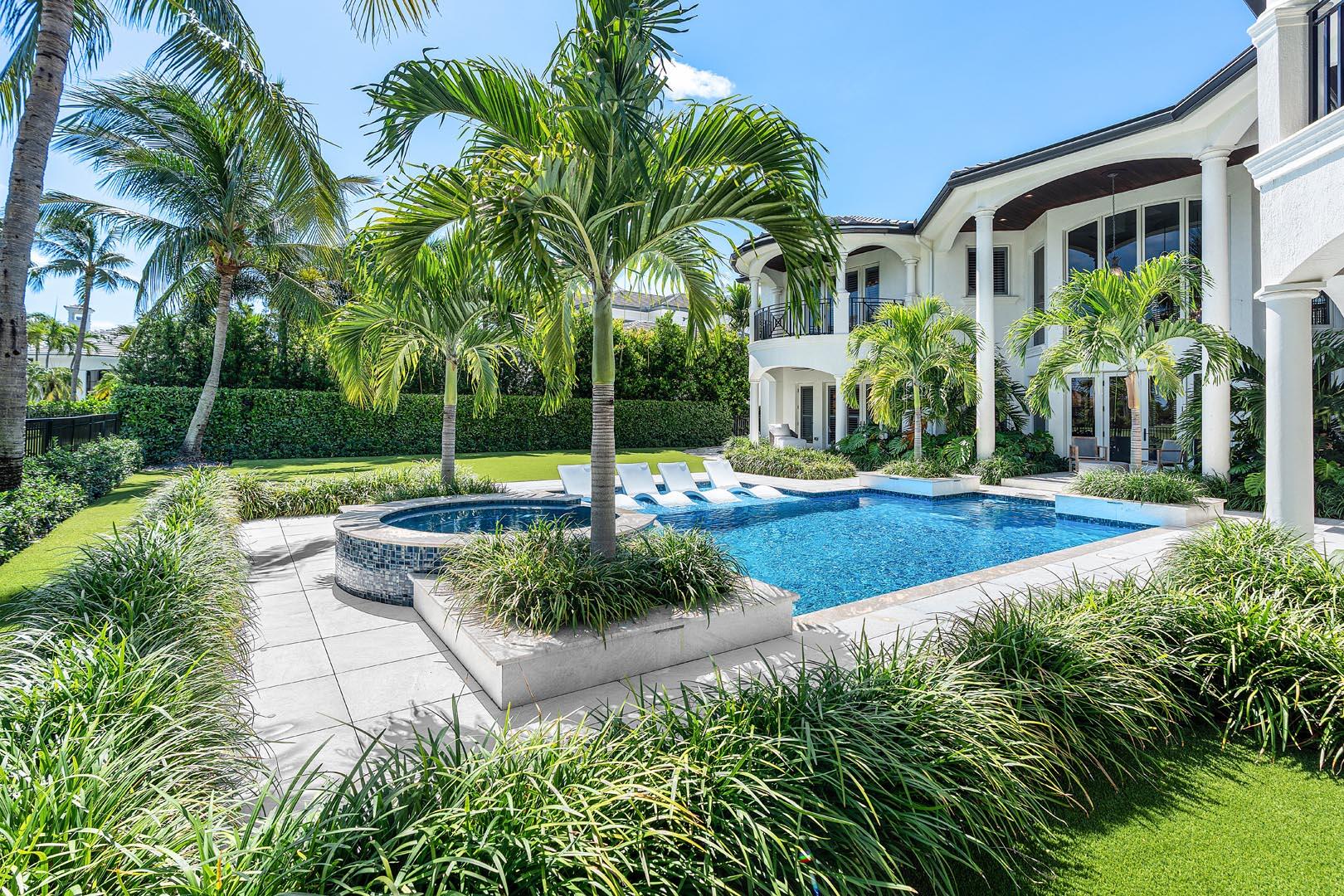 121 Royal Palm, Boca Raton FL 33432