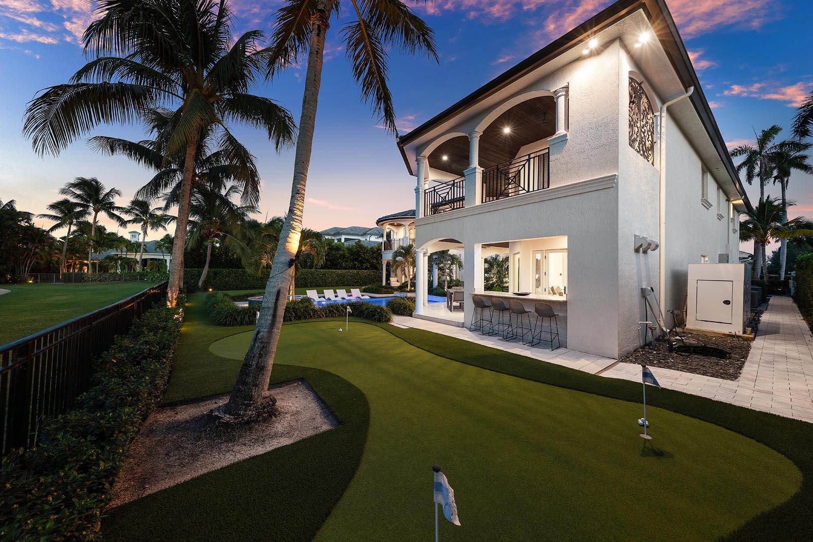 121 Royal Palm, Boca Raton FL 33432