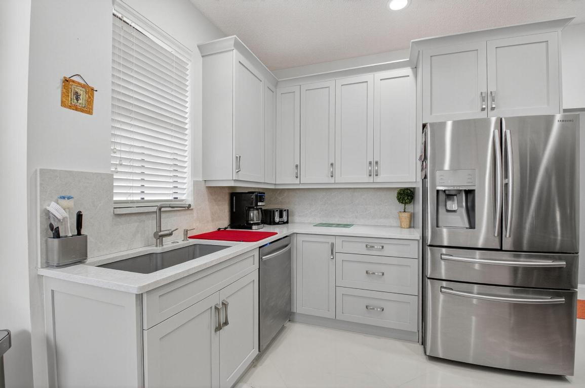 2423 NW 63rd, Boca Raton FL 33496