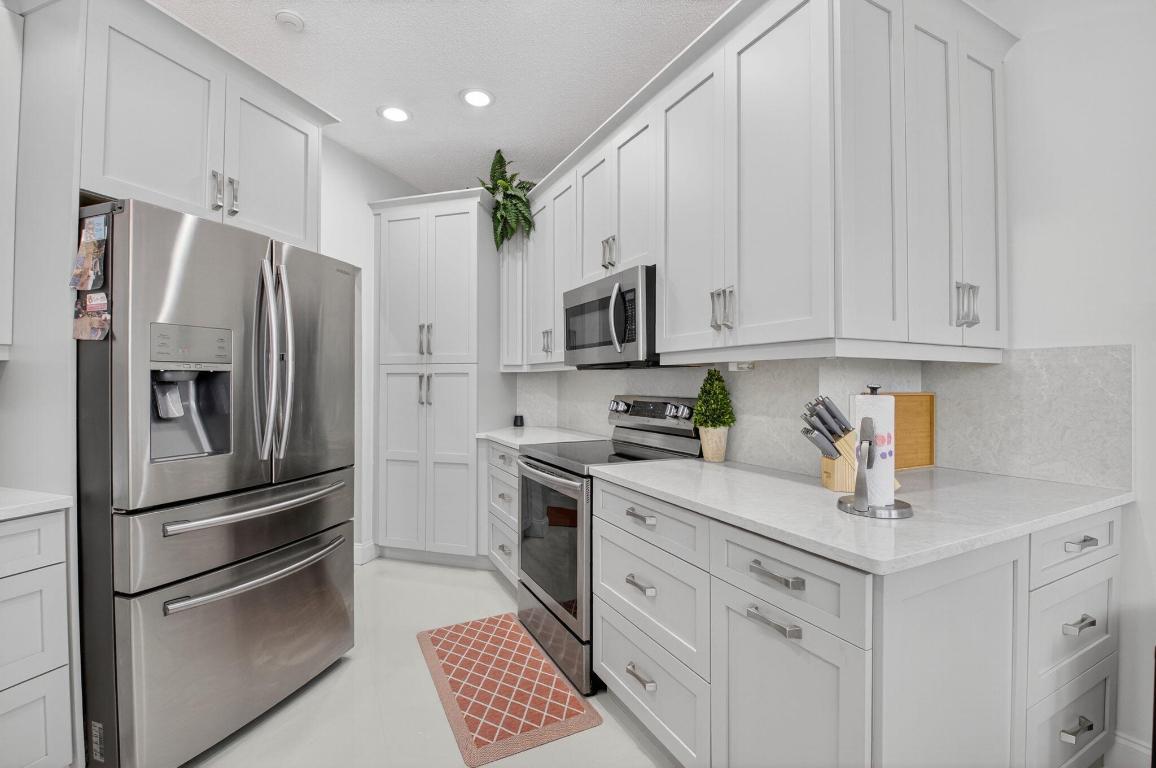 2423 NW 63rd, Boca Raton FL 33496