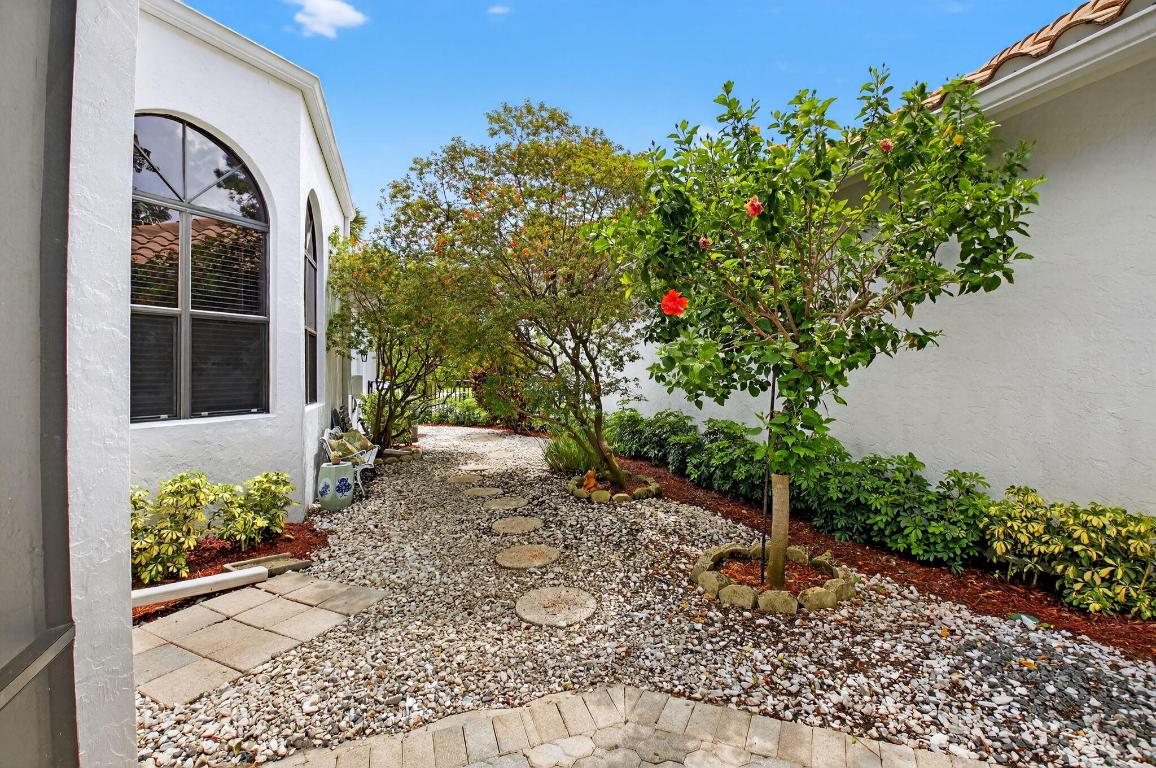 2423 NW 63rd, Boca Raton FL 33496